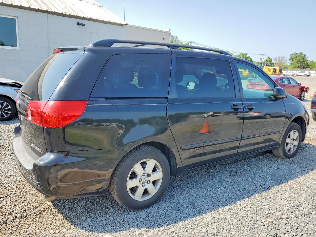 2010 Toyota Sienna Xle Black vin: 5TDYK4CC4AS306112