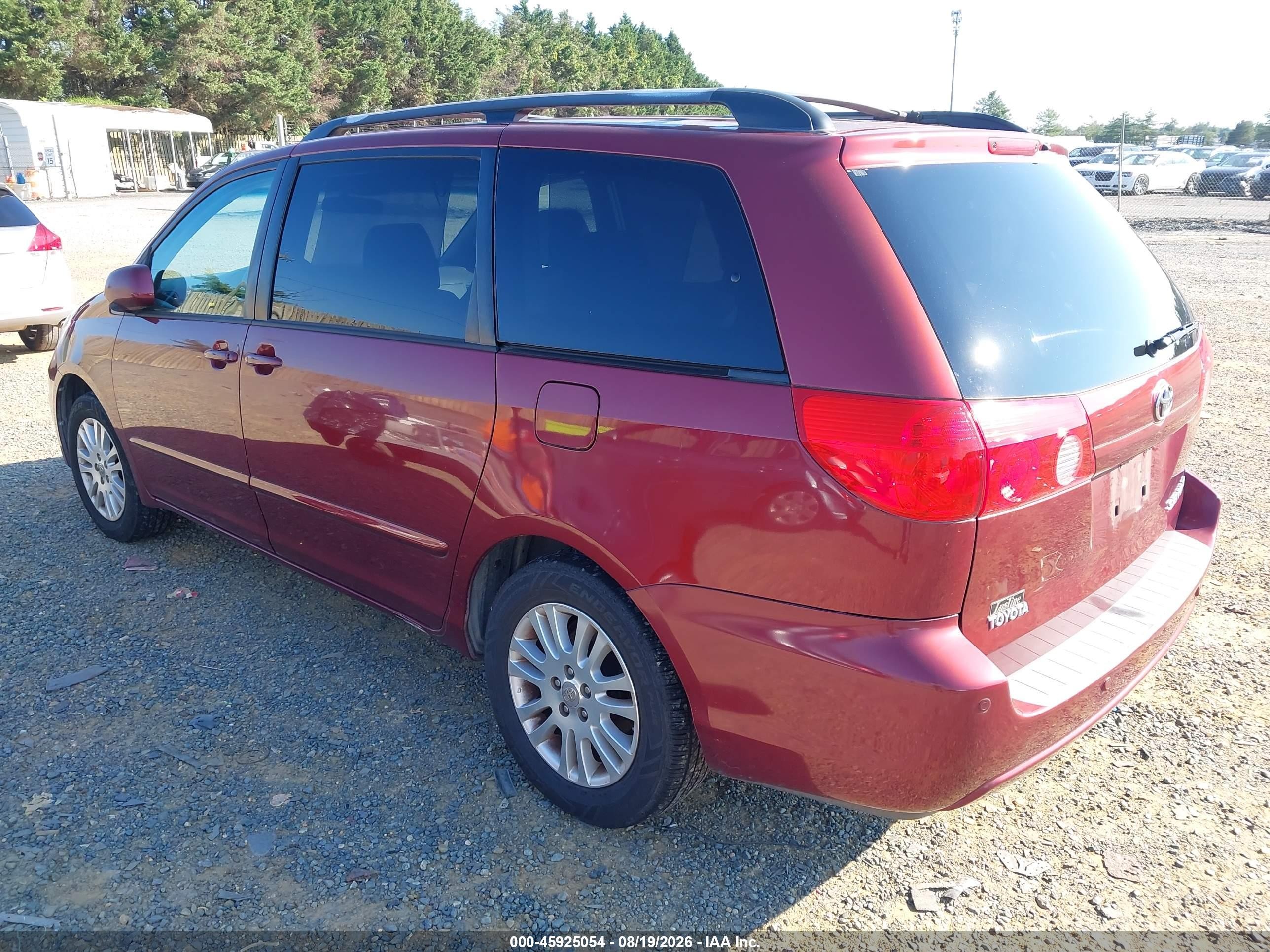 2010 Toyota Sienna Xle Red vin: 5TDYK4CC4AS323914