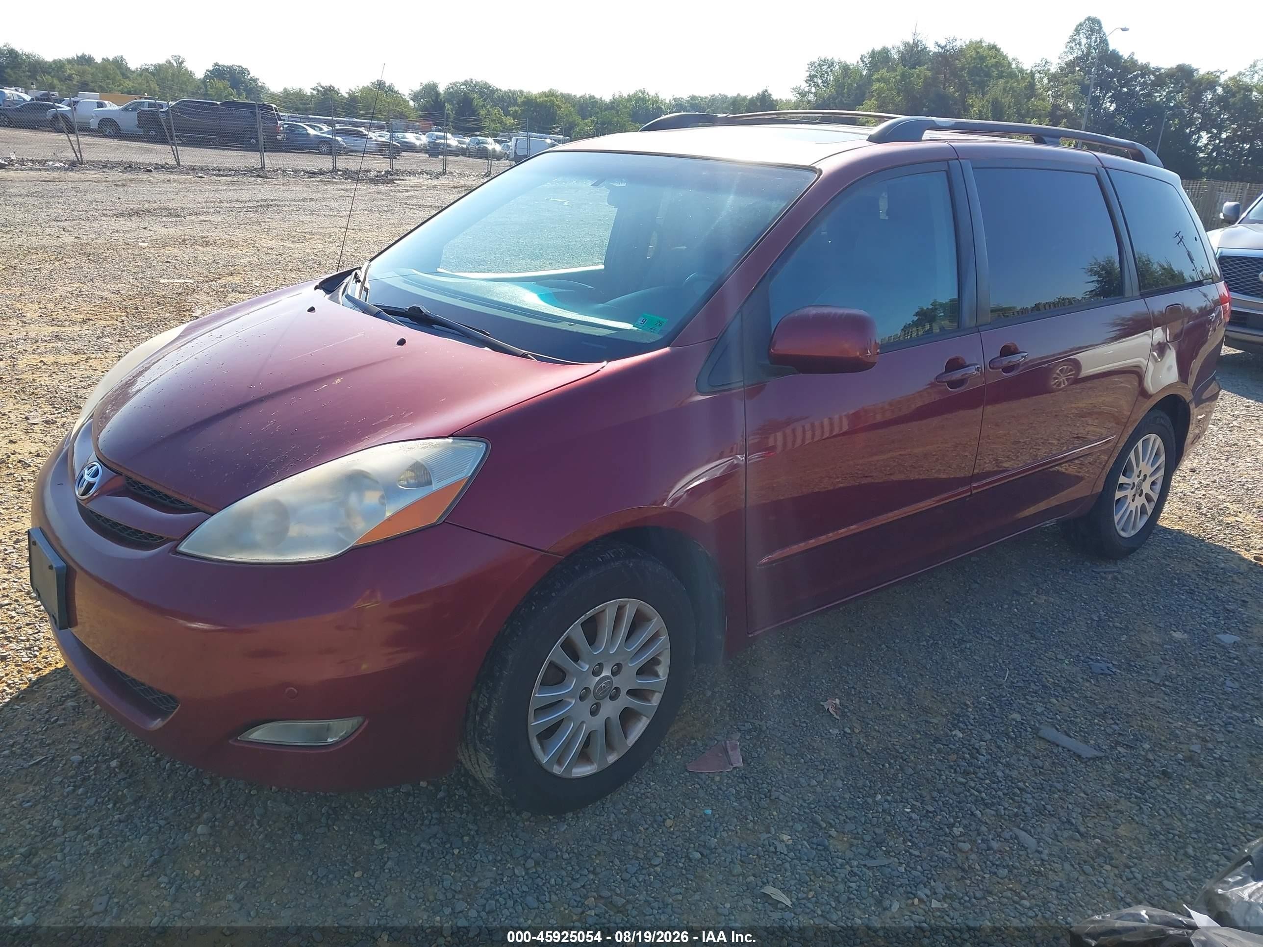2010 Toyota Sienna Xle Red vin: 5TDYK4CC4AS323914