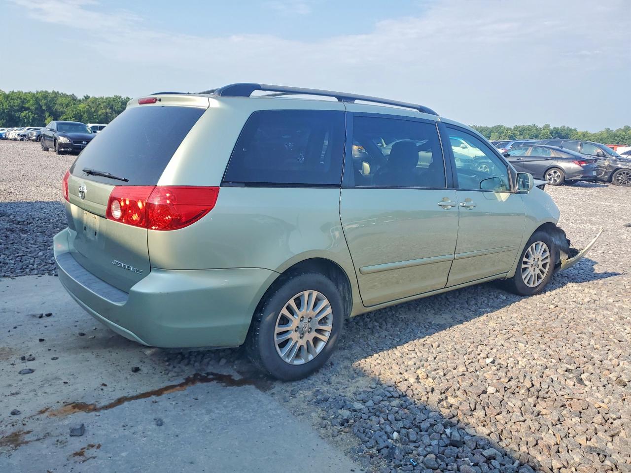 2010 Toyota Sienna Xle Зеленый vin: 5TDYK4CC4AS332497