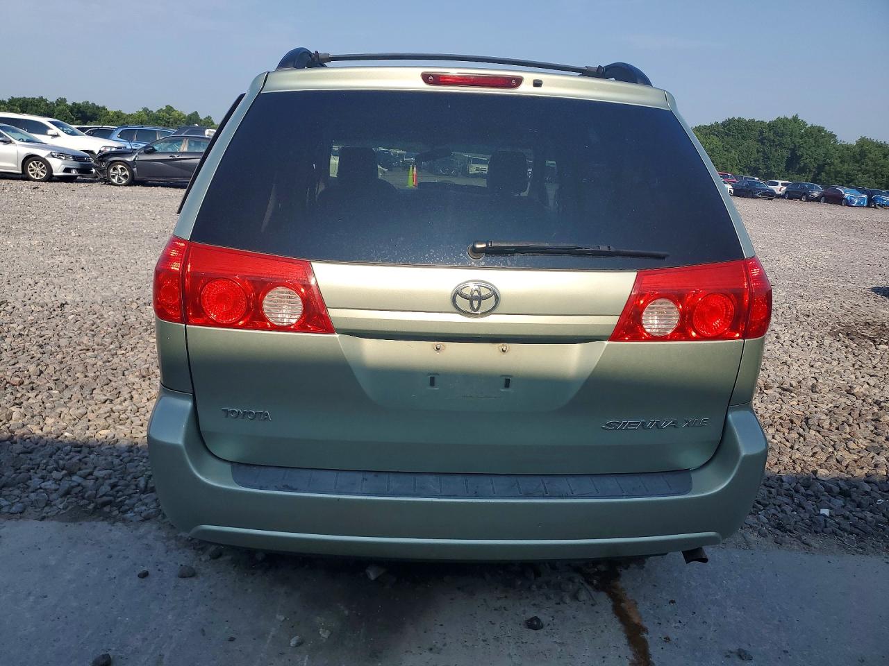 2010 Toyota Sienna Xle Зеленый vin: 5TDYK4CC4AS332497