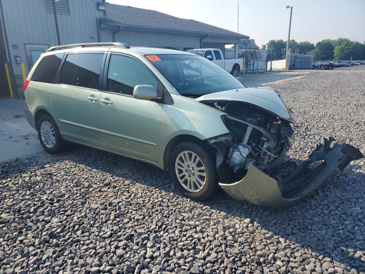 2010 Toyota Sienna Xle Зеленый vin: 5TDYK4CC4AS332497