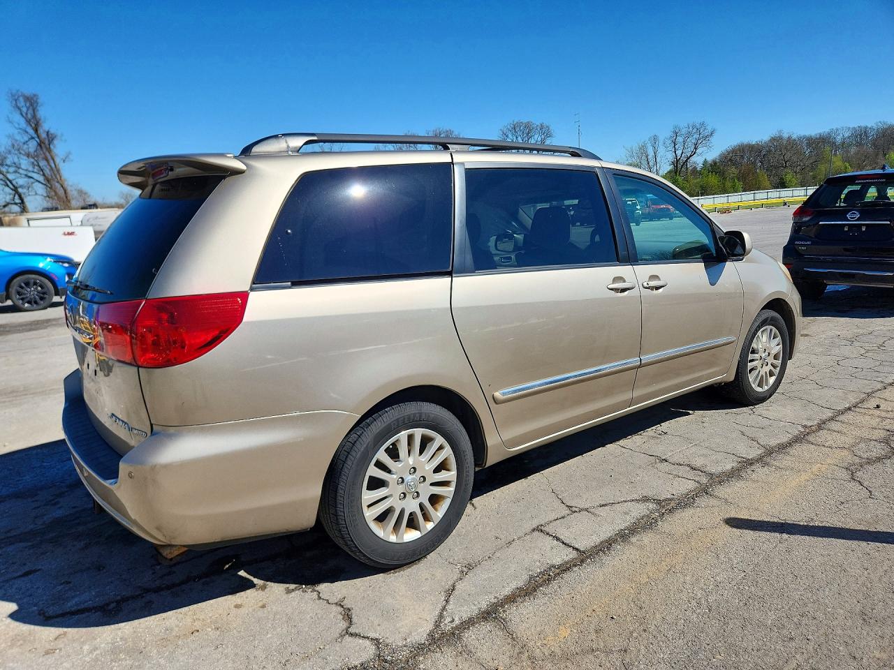 2010 Toyota Sienna Xle Limited Gold vin: 5TDYK4CC5AS291345