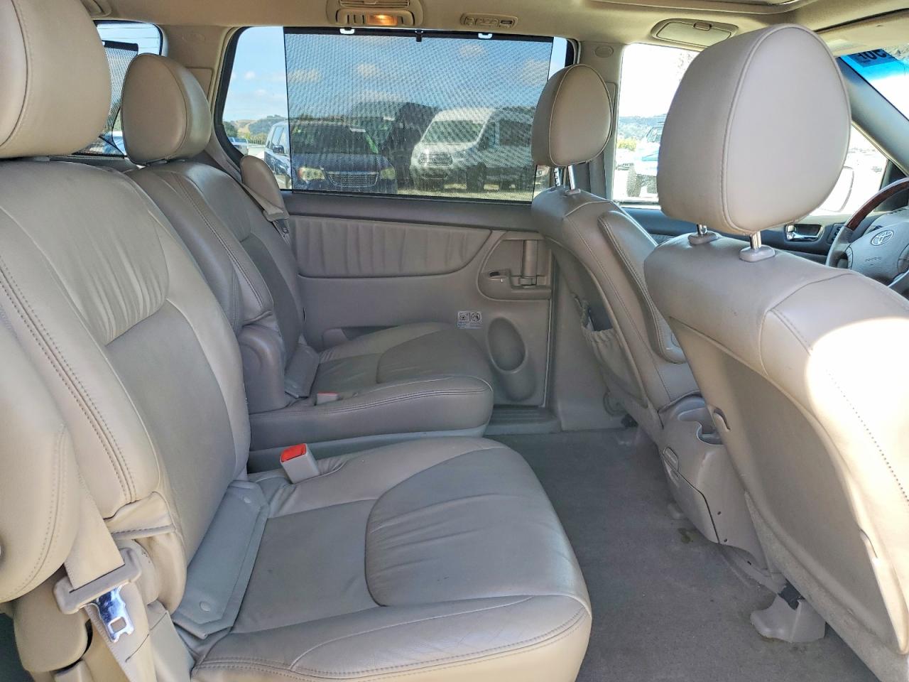 2010 Toyota Sienna Xle Limited Tan vin: 5TDYK4CC5AS303459