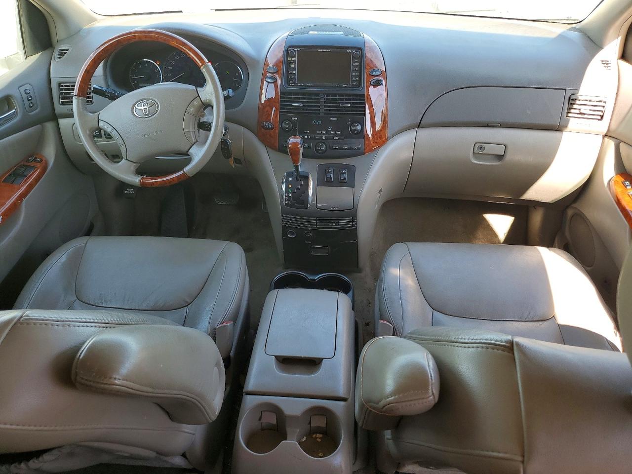 2010 Toyota Sienna Xle Limited Tan vin: 5TDYK4CC5AS303459