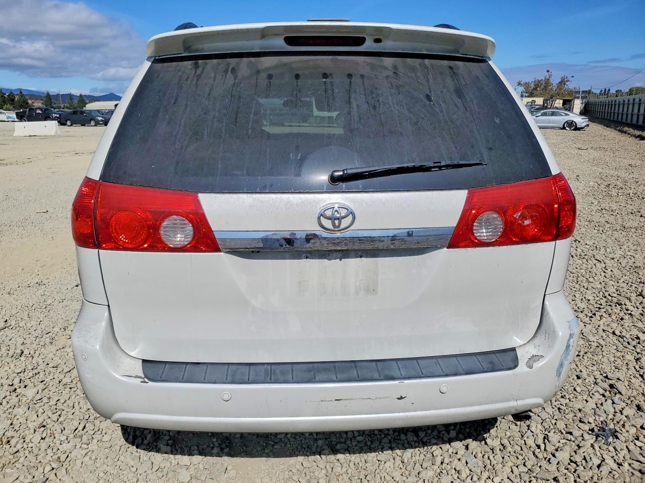 2010 Toyota Sienna Xle Limited Tan vin: 5TDYK4CC5AS303459