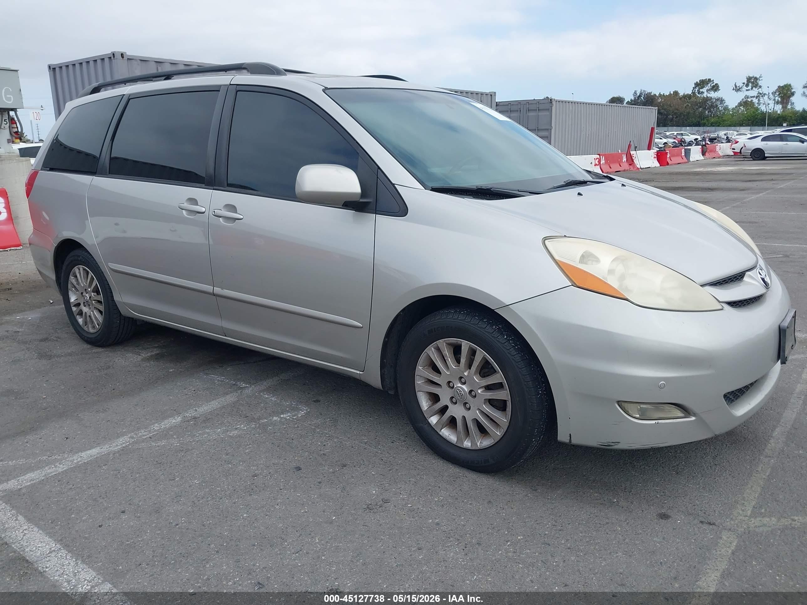 2010 Toyota Sienna Xle/xle Limited Silver vin: 5TDYK4CC6AS304460