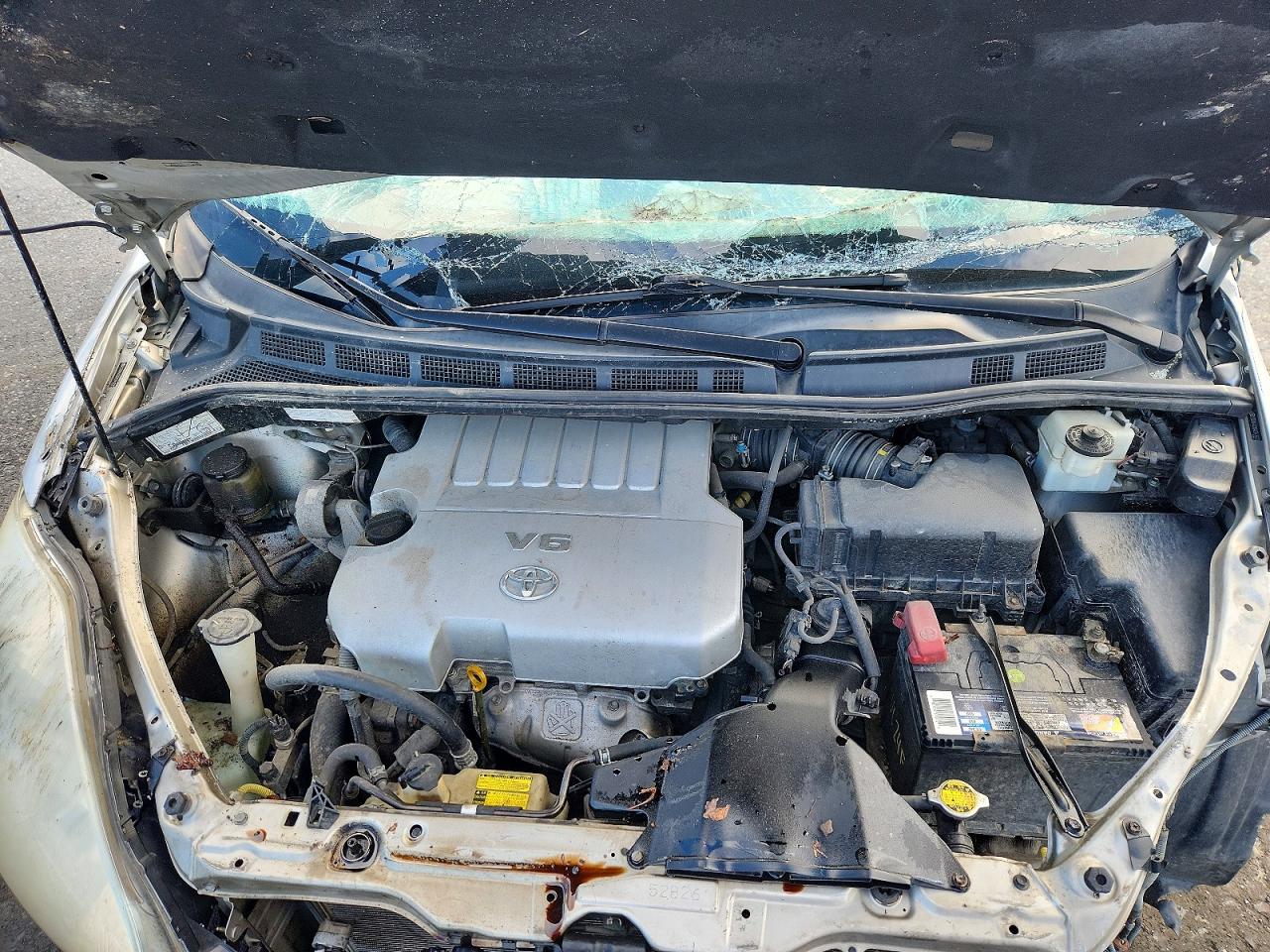 2010 Toyota Sienna Xle Серебряный vin: 5TDYK4CC6AS341623