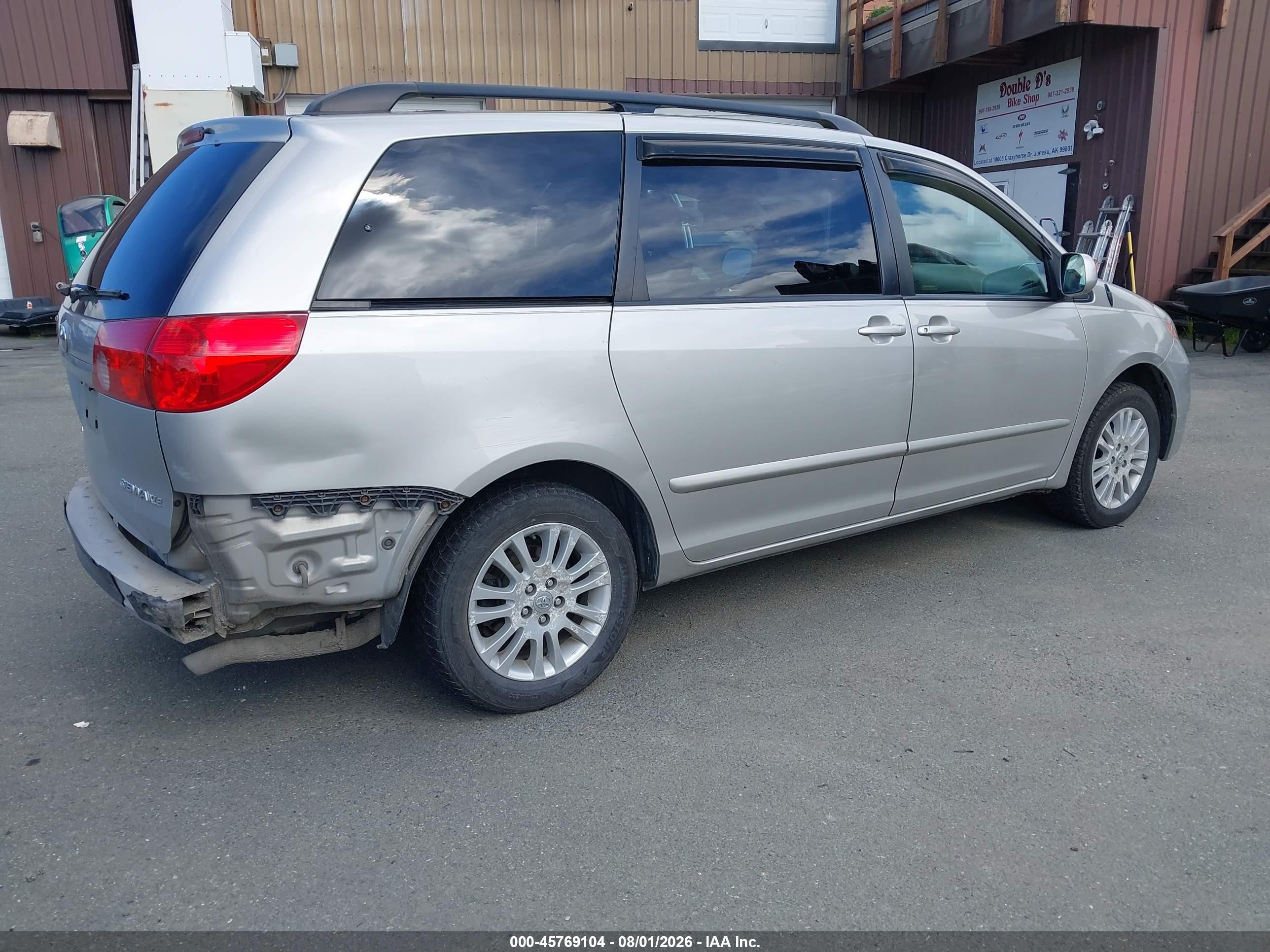 2010 Toyota Sienna Xle Beige vin: 5TDYK4CC7AS310137