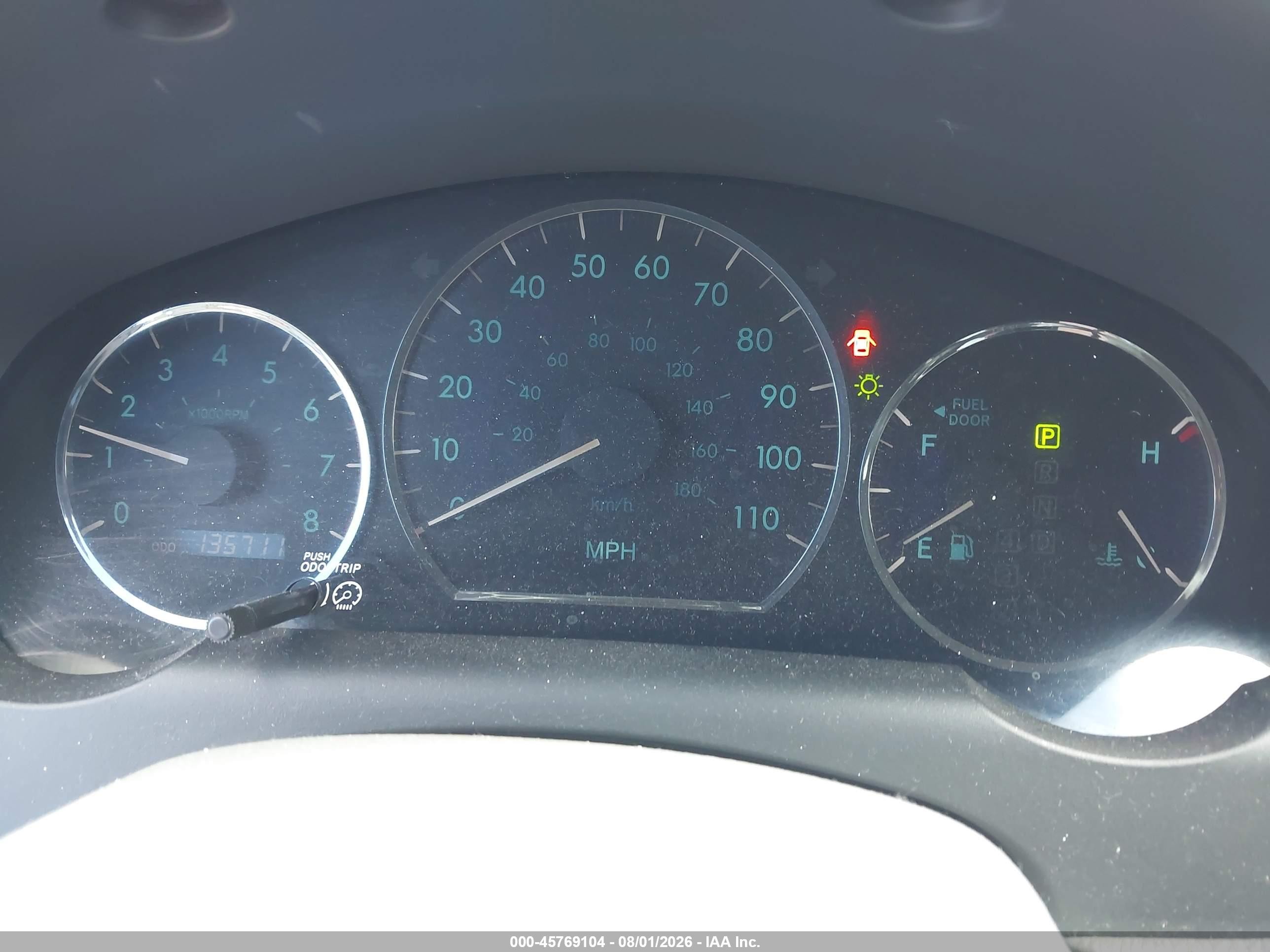 2010 Toyota Sienna Xle Beige vin: 5TDYK4CC7AS310137