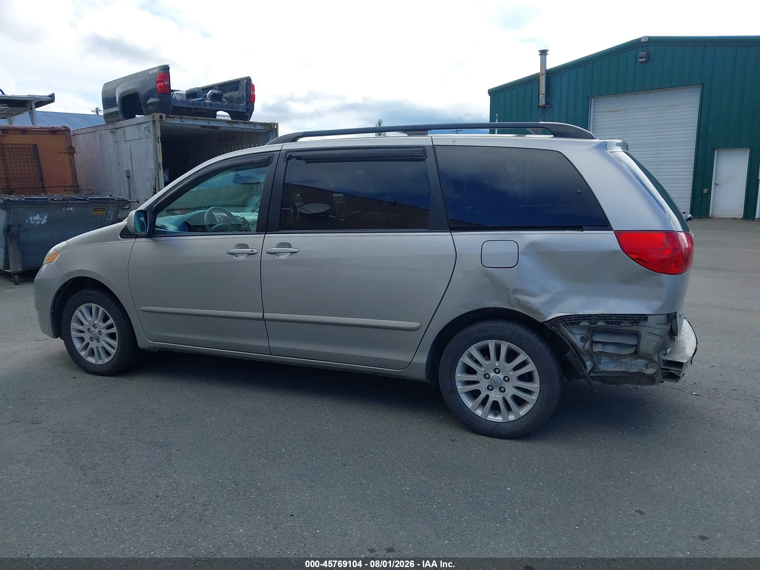 2010 Toyota Sienna Xle Beige vin: 5TDYK4CC7AS310137