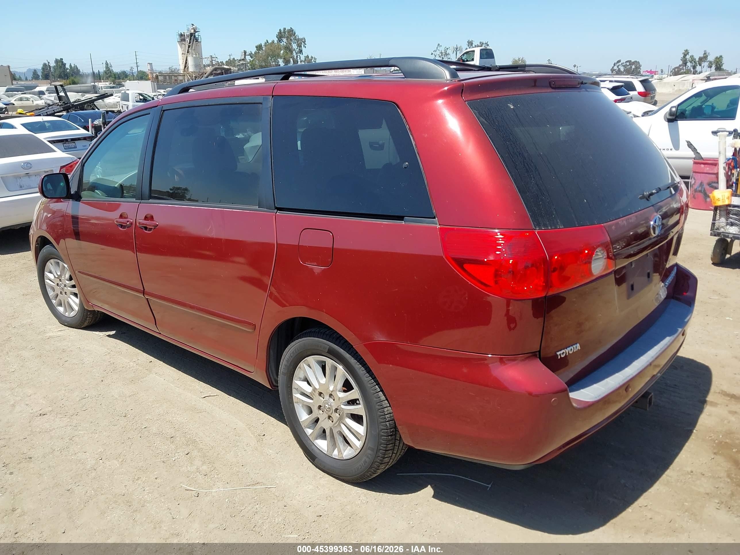 2010 Toyota Sienna Xle Red vin: 5TDYK4CC7AS339590