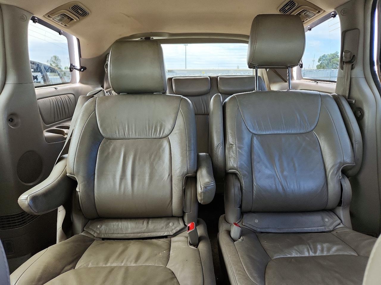 2010 Toyota Sienna Xle Limited Tan vin: 5TDYK4CC8AS295096
