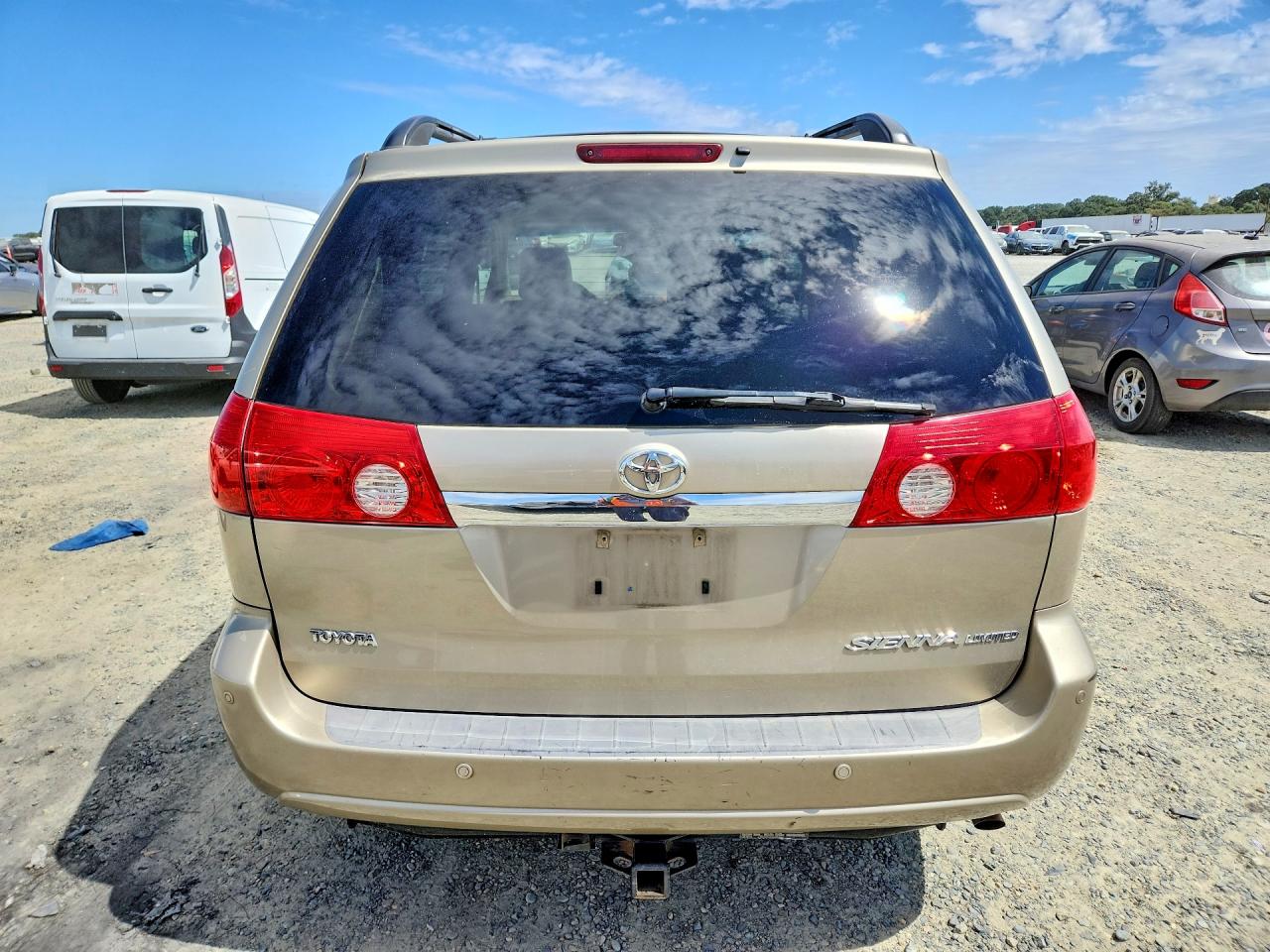 2010 Toyota Sienna Xle Limited Tan vin: 5TDYK4CC8AS295096