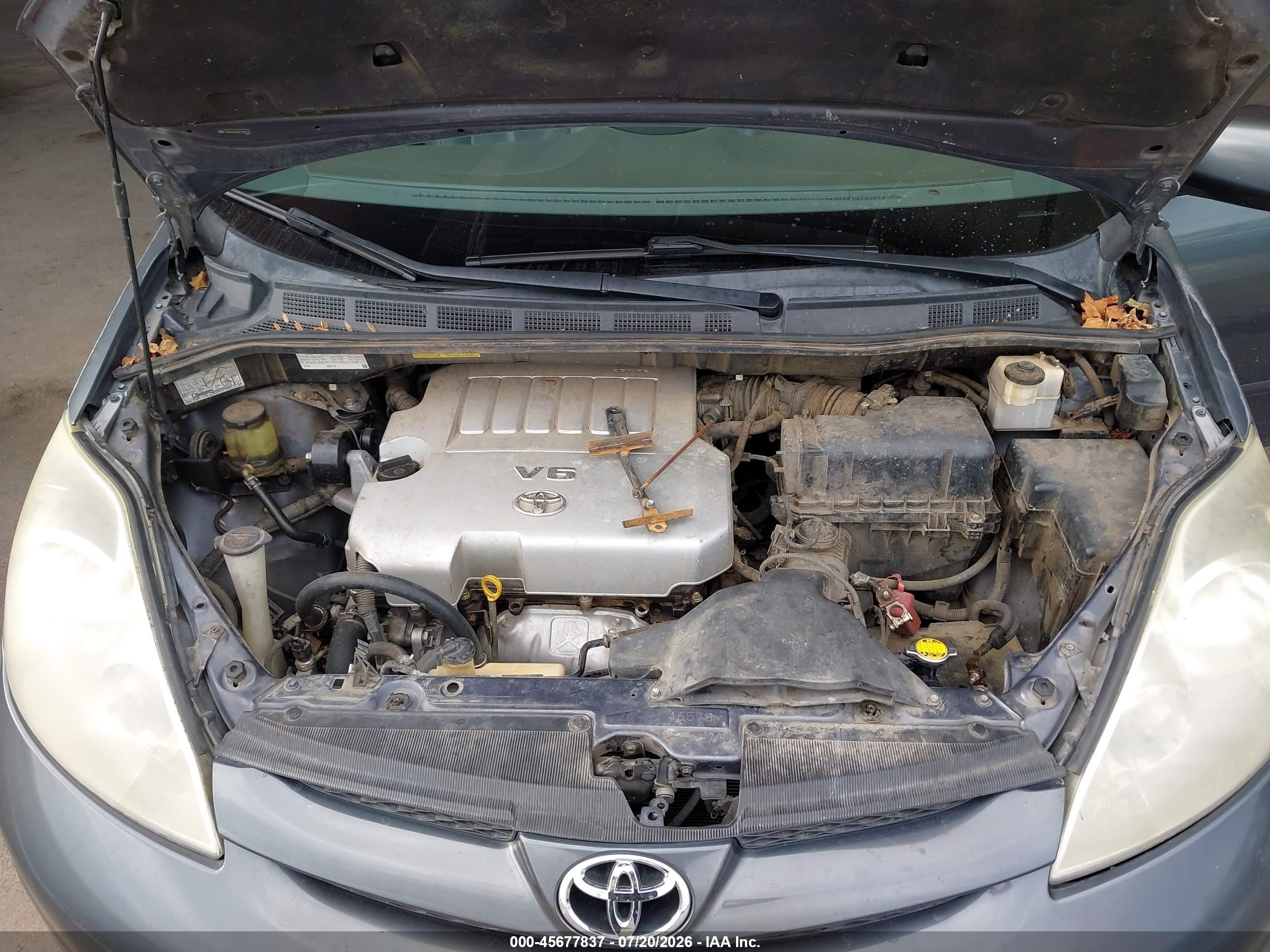 2010 Toyota Sienna Xle Gray vin: 5TDYK4CC8AS299732