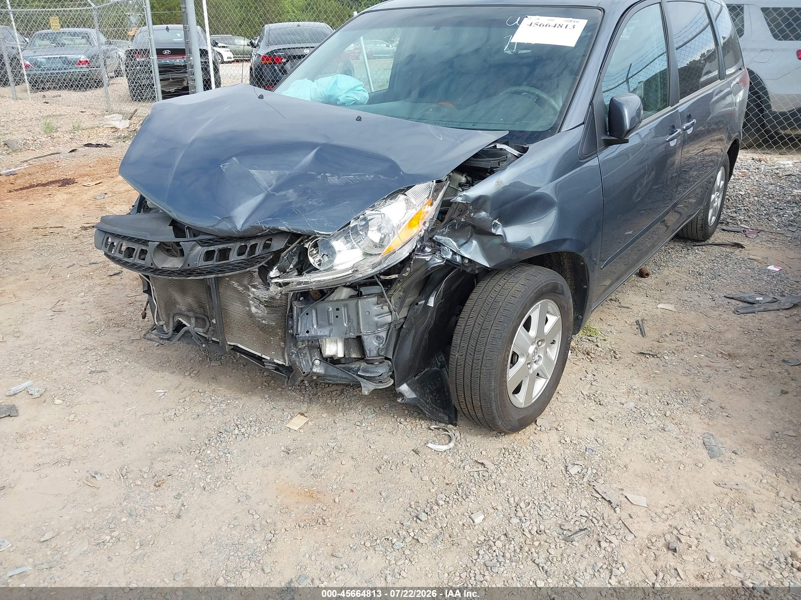 2010 Toyota Sienna Xle Blue vin: 5TDYK4CC8AS306940