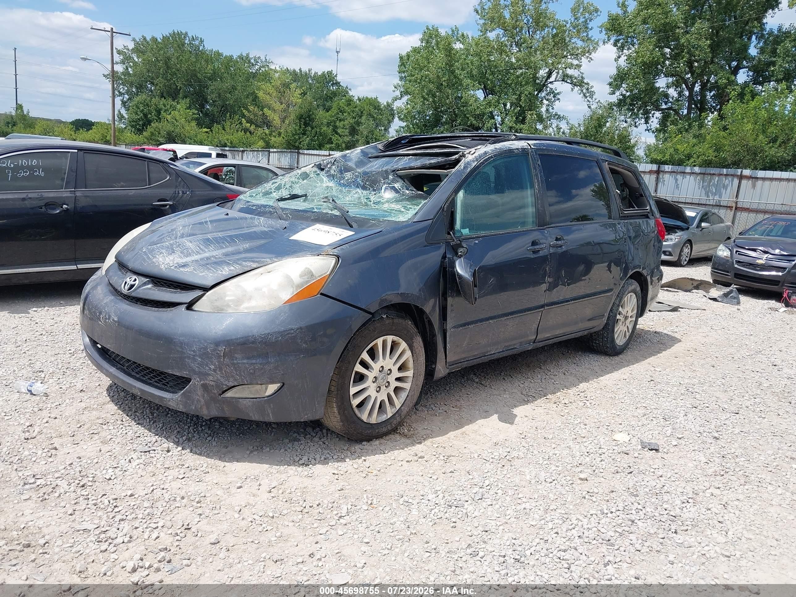 2010 Toyota Sienna Xle Gray vin: 5TDYK4CC8AS322247