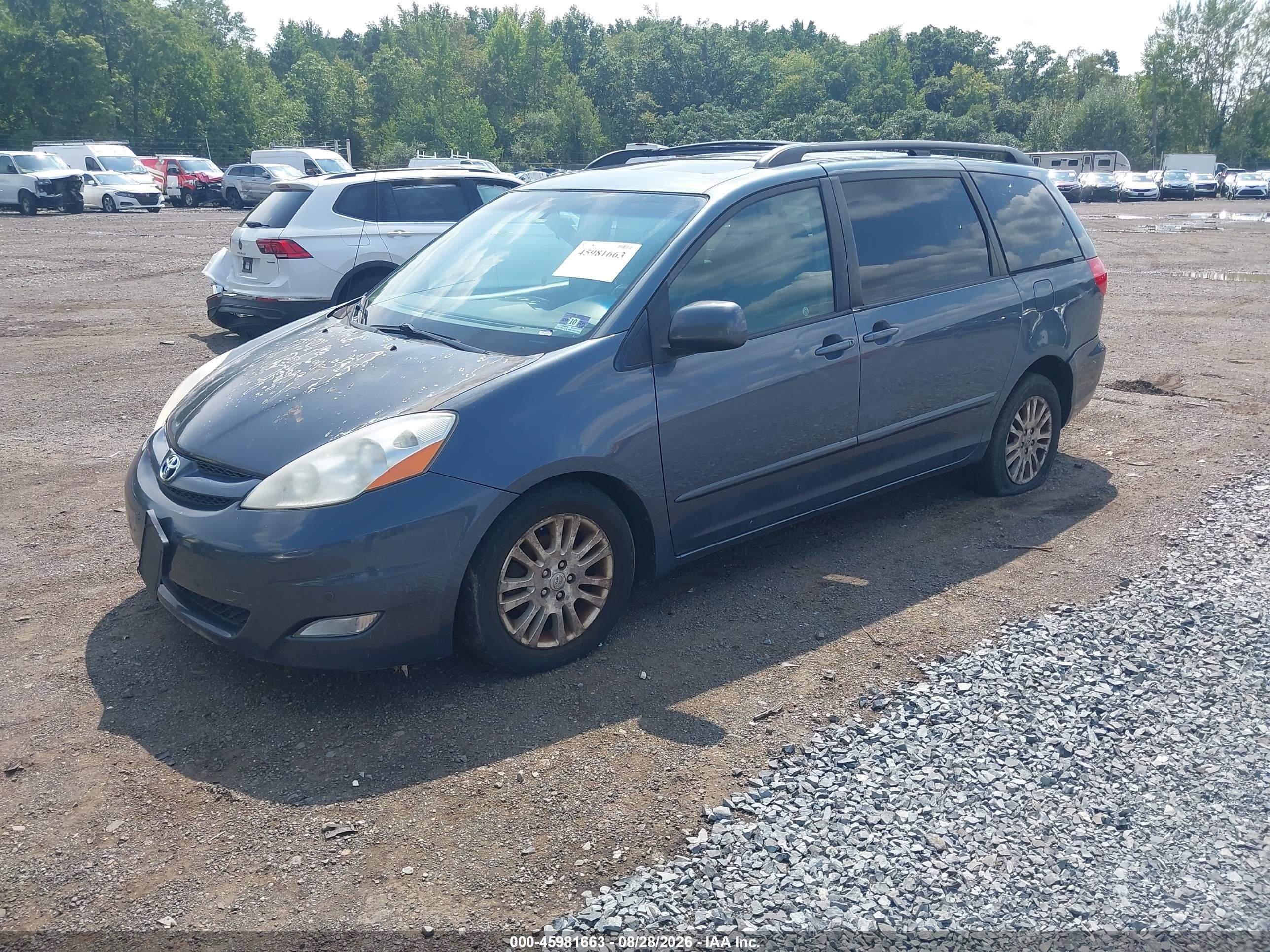 2010 Toyota Sienna Xle Gray vin: 5TDYK4CC8AS332258