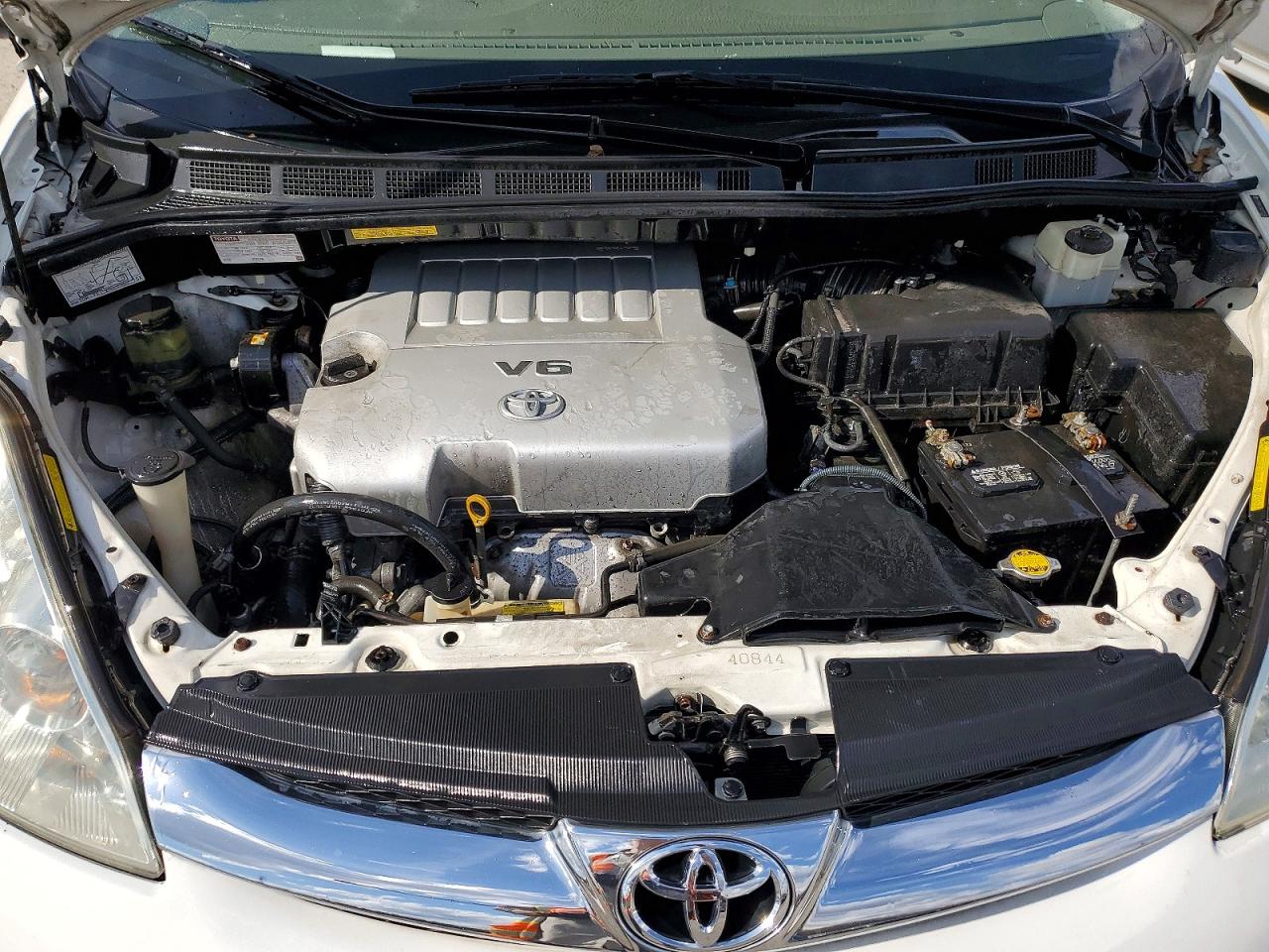 2010 Toyota Sienna Xle Limited White vin: 5TDYK4CC9AS312388
