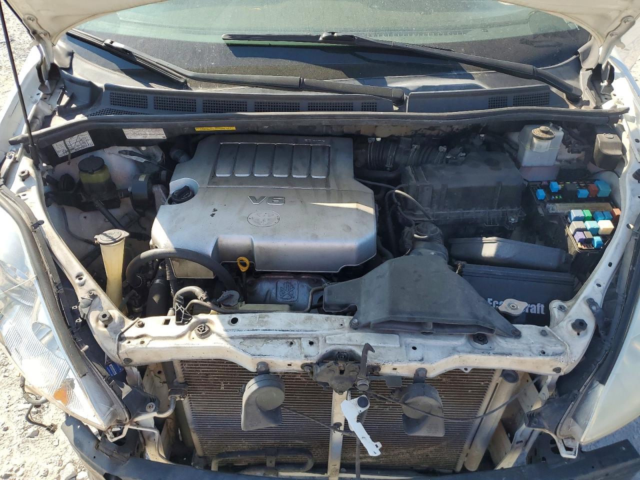 2010 Toyota Sienna Xle White vin: 5TDYK4CC9AS319616
