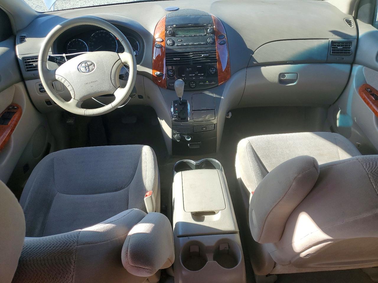 2010 Toyota Sienna Xle Blue vin: 5TDYK4CC9AS331619