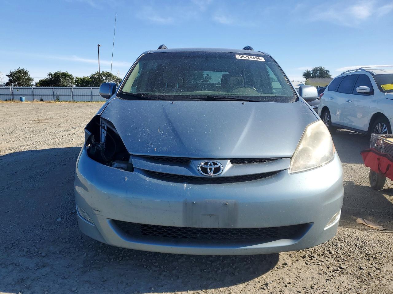 2010 Toyota Sienna Xle Blue vin: 5TDYK4CC9AS331619
