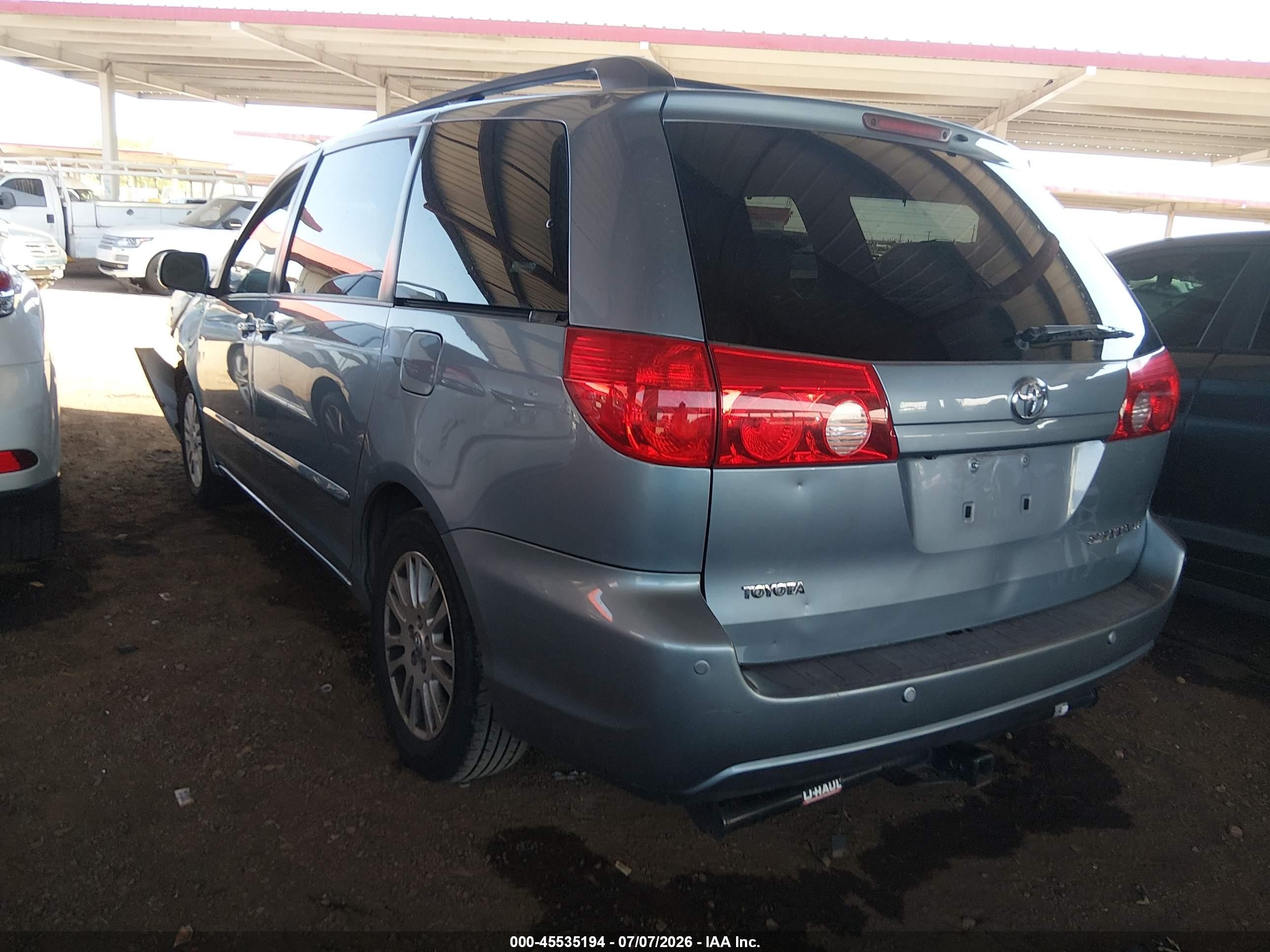 2010 Toyota Sienna Xle Light Blue vin: 5TDYK4CCXAS313016