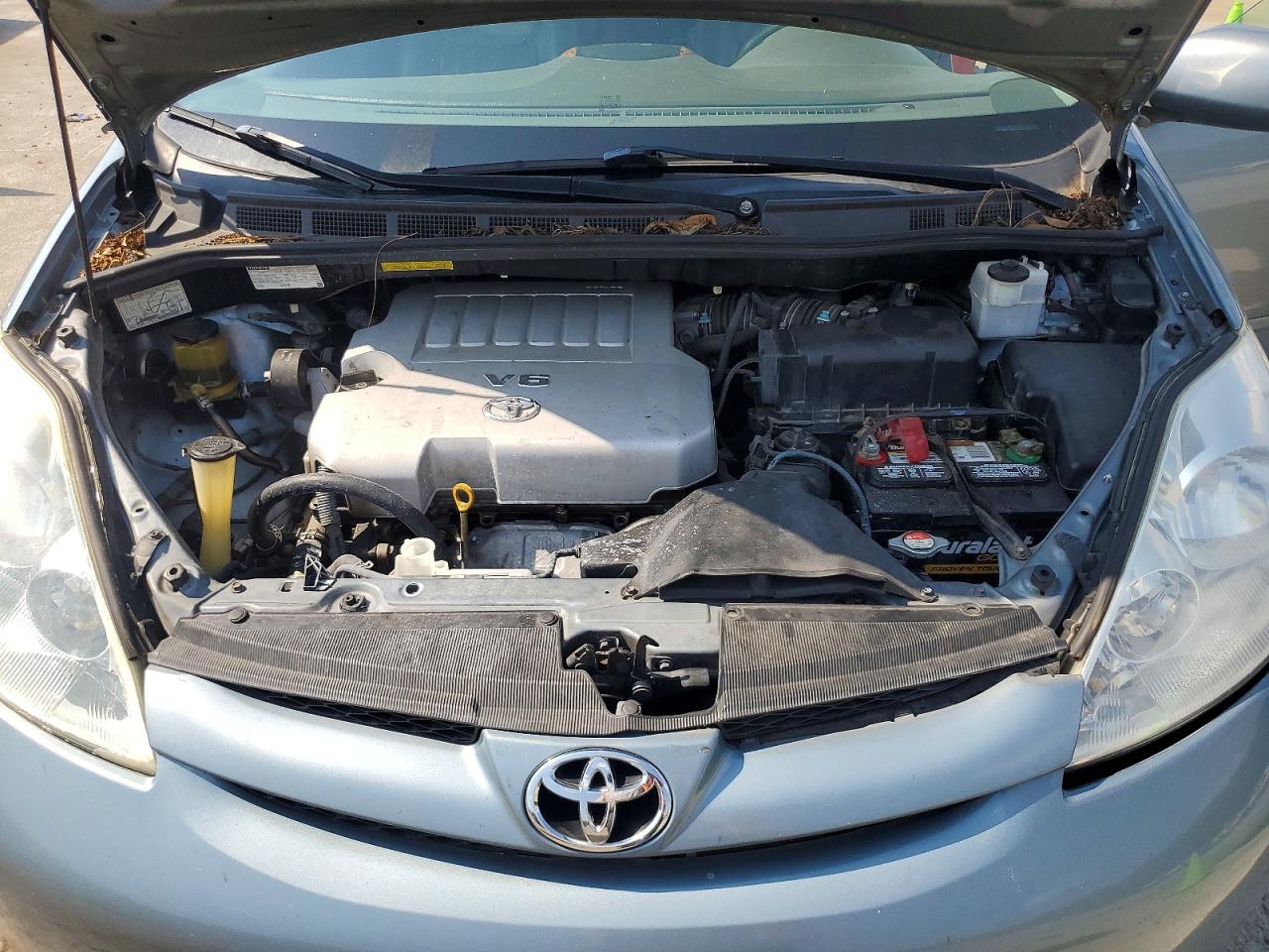 2010 Toyota Sienna Xle Blue vin: 5TDYK4CCXAS337610