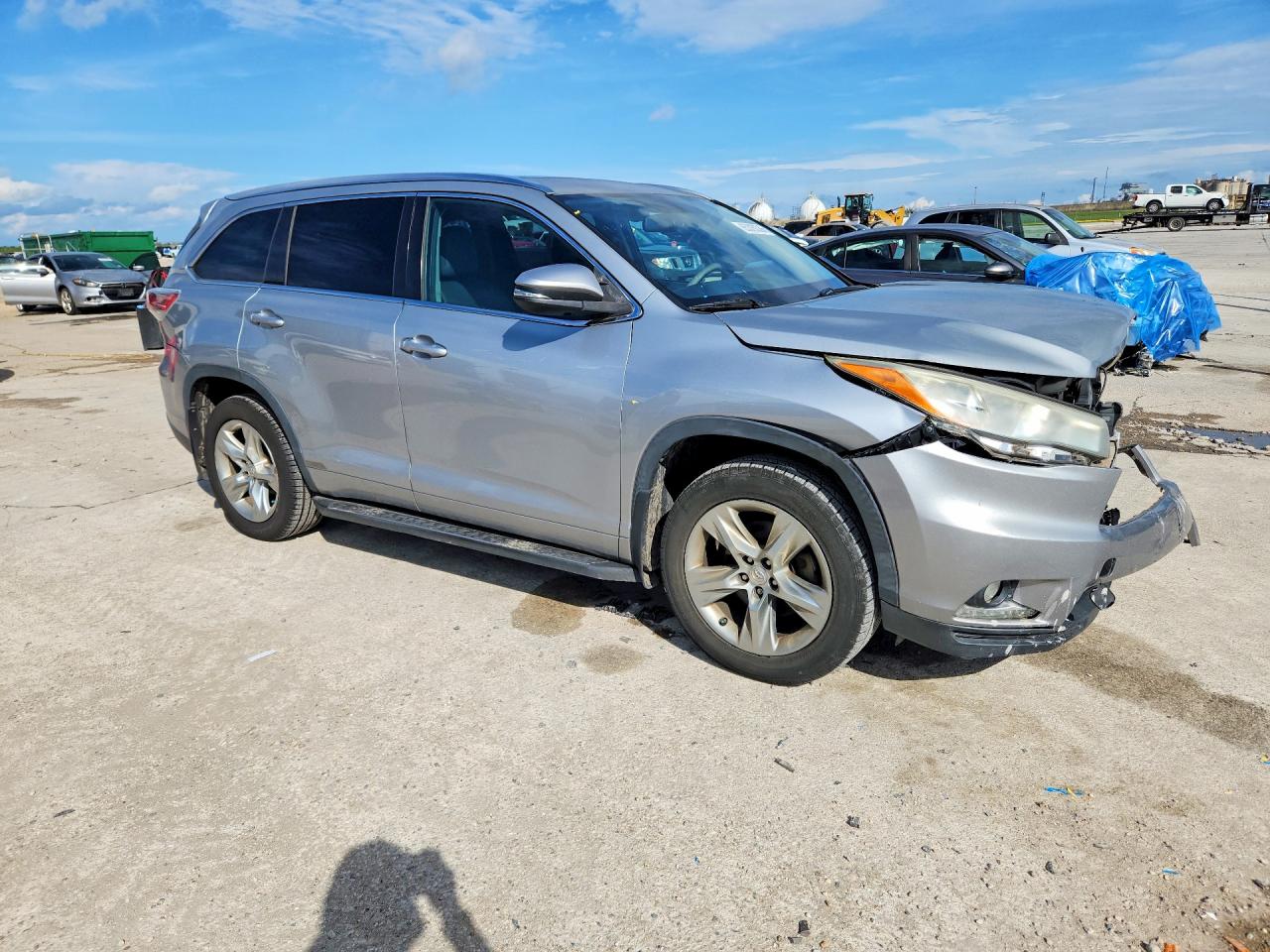 2014 Toyota Highlander Limited Silver vin: 5TDYKRFH0ES015925