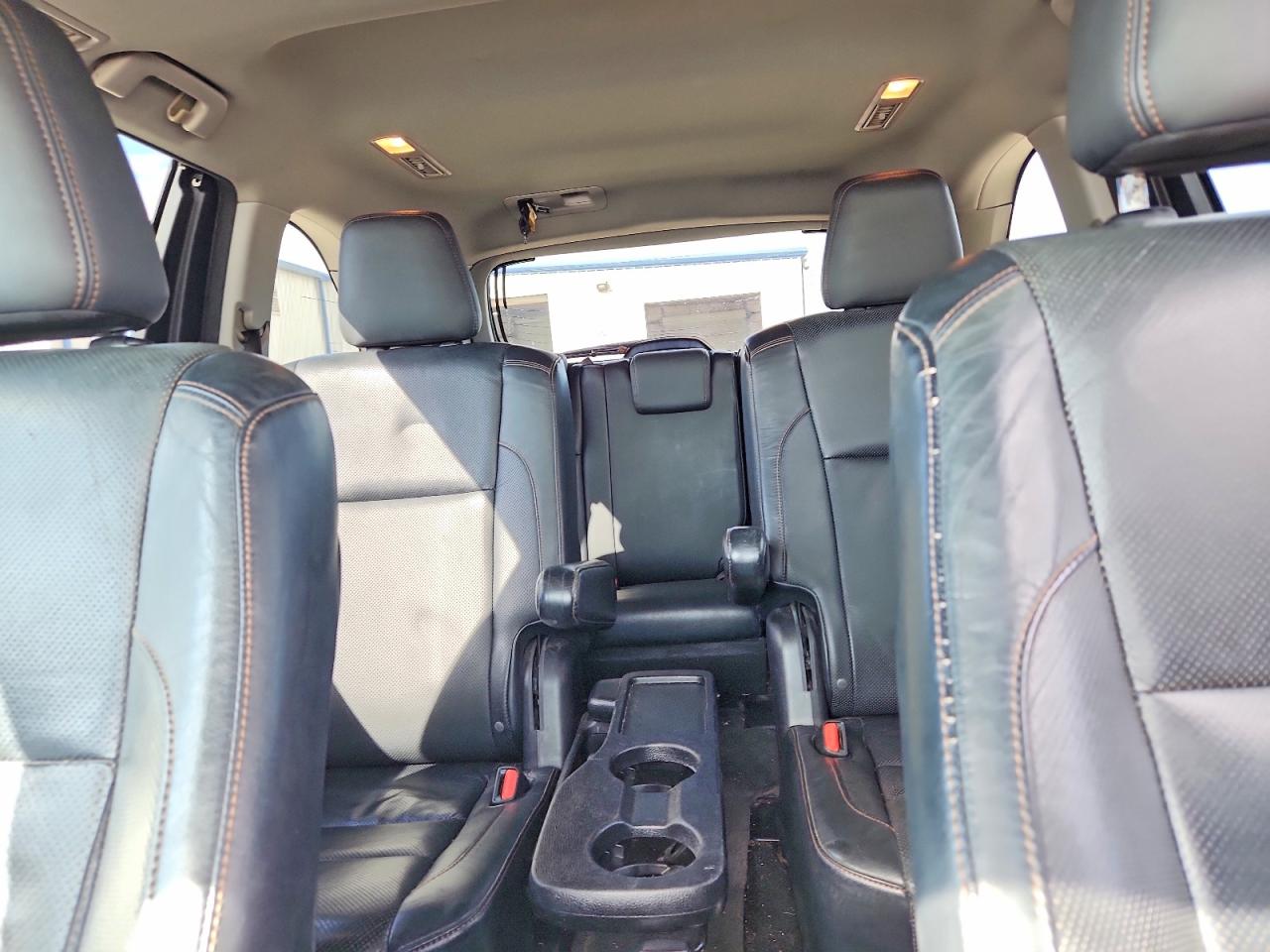 2014 Toyota Highlander Limited Silver vin: 5TDYKRFH0ES015925