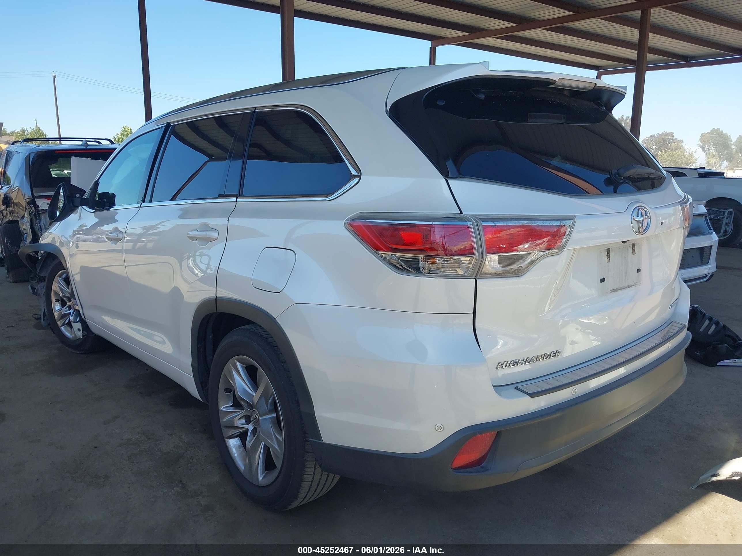 2014 Toyota Highlander Limited V6 White vin: 5TDYKRFH2ES010693