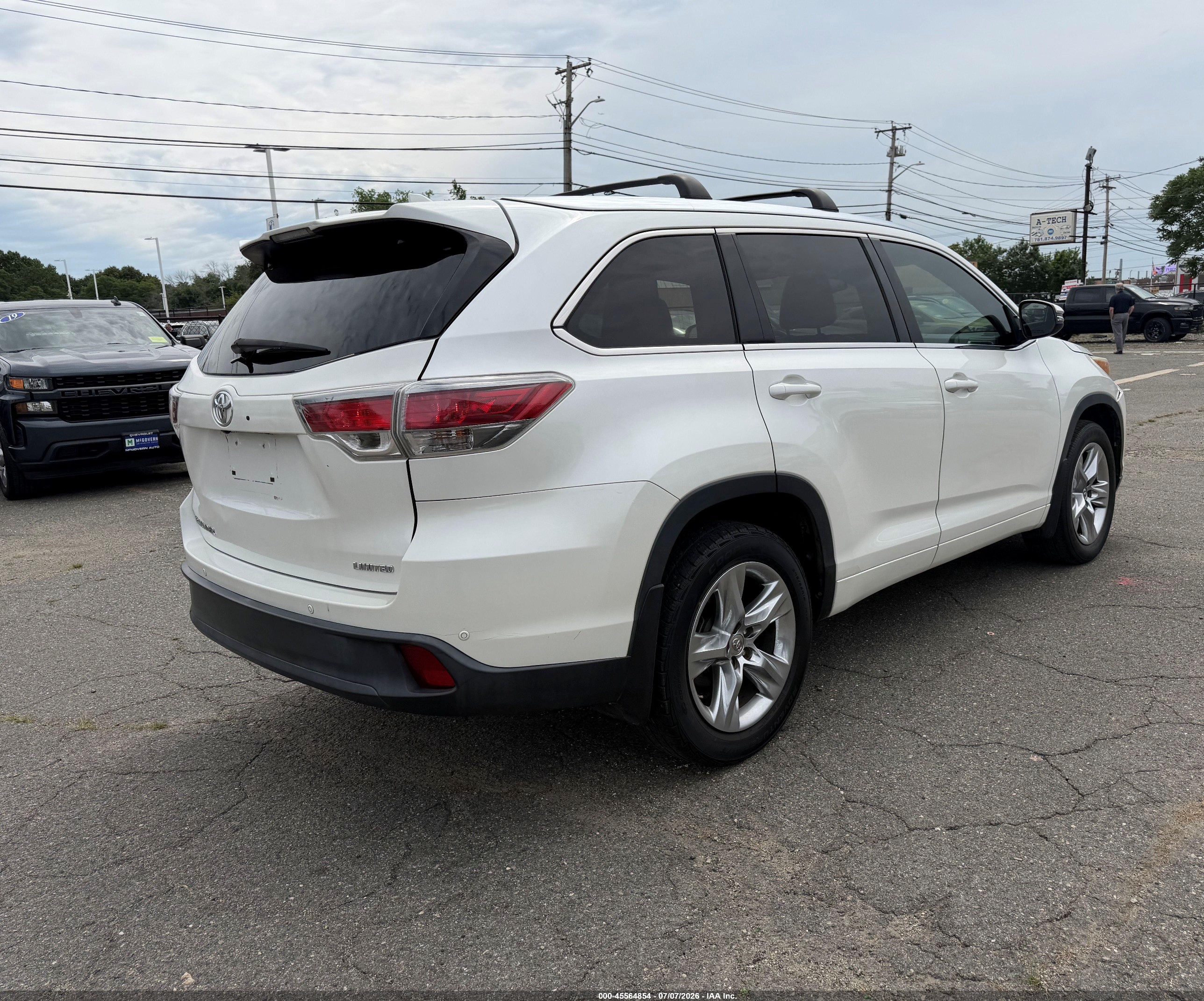 2015 Toyota Highlander Limited Platinum V6 Белый vin: 5TDYKRFH2FS110262