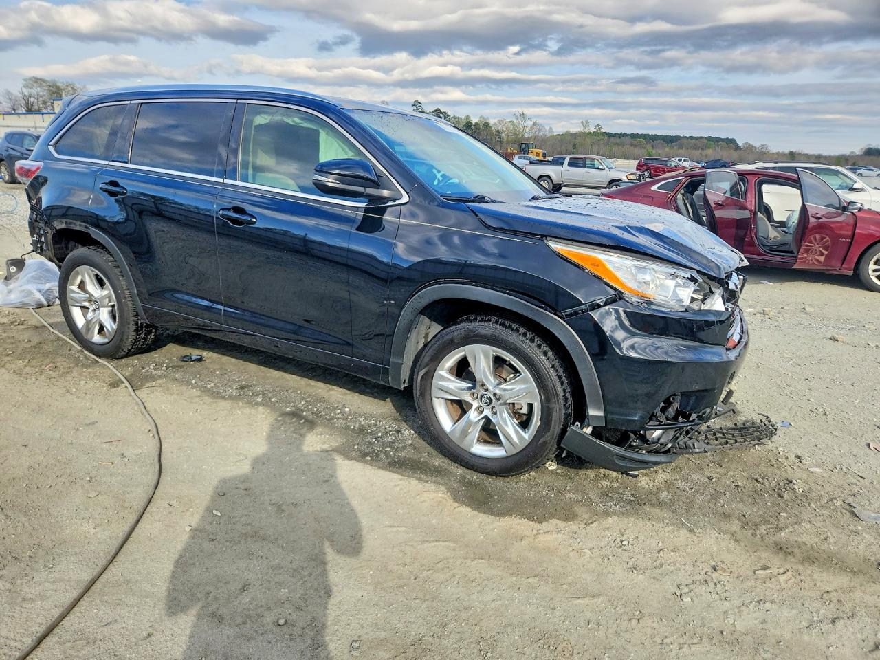 2016 Toyota Highlander Limited Черный vin: 5TDYKRFH2GS171127