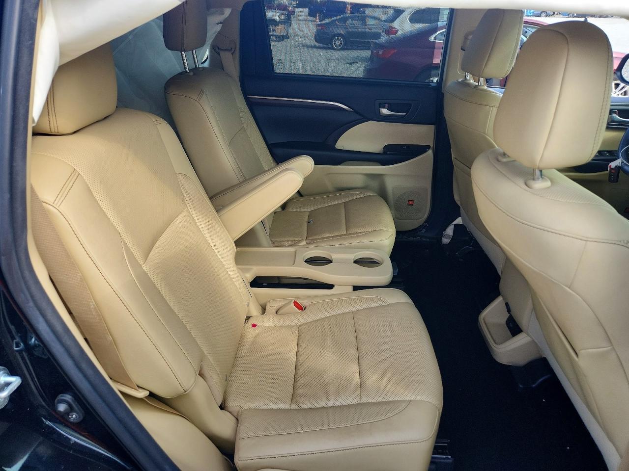 2016 Toyota Highlander Limited Черный vin: 5TDYKRFH2GS171127