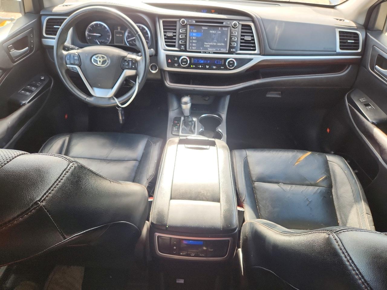2016 Toyota Highlander Limited White vin: 5TDYKRFH2GS177610