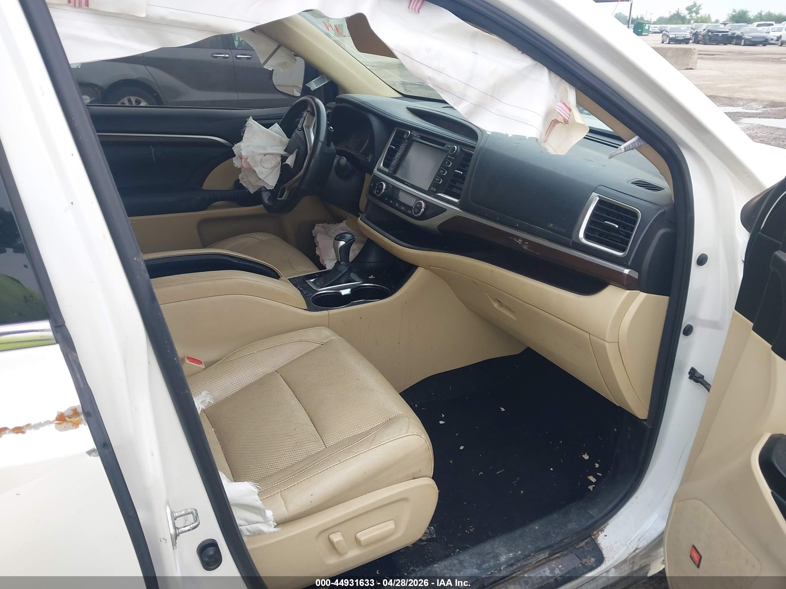 2015 Toyota Highlander Limited V6 Белый vin: 5TDYKRFH3FS062223