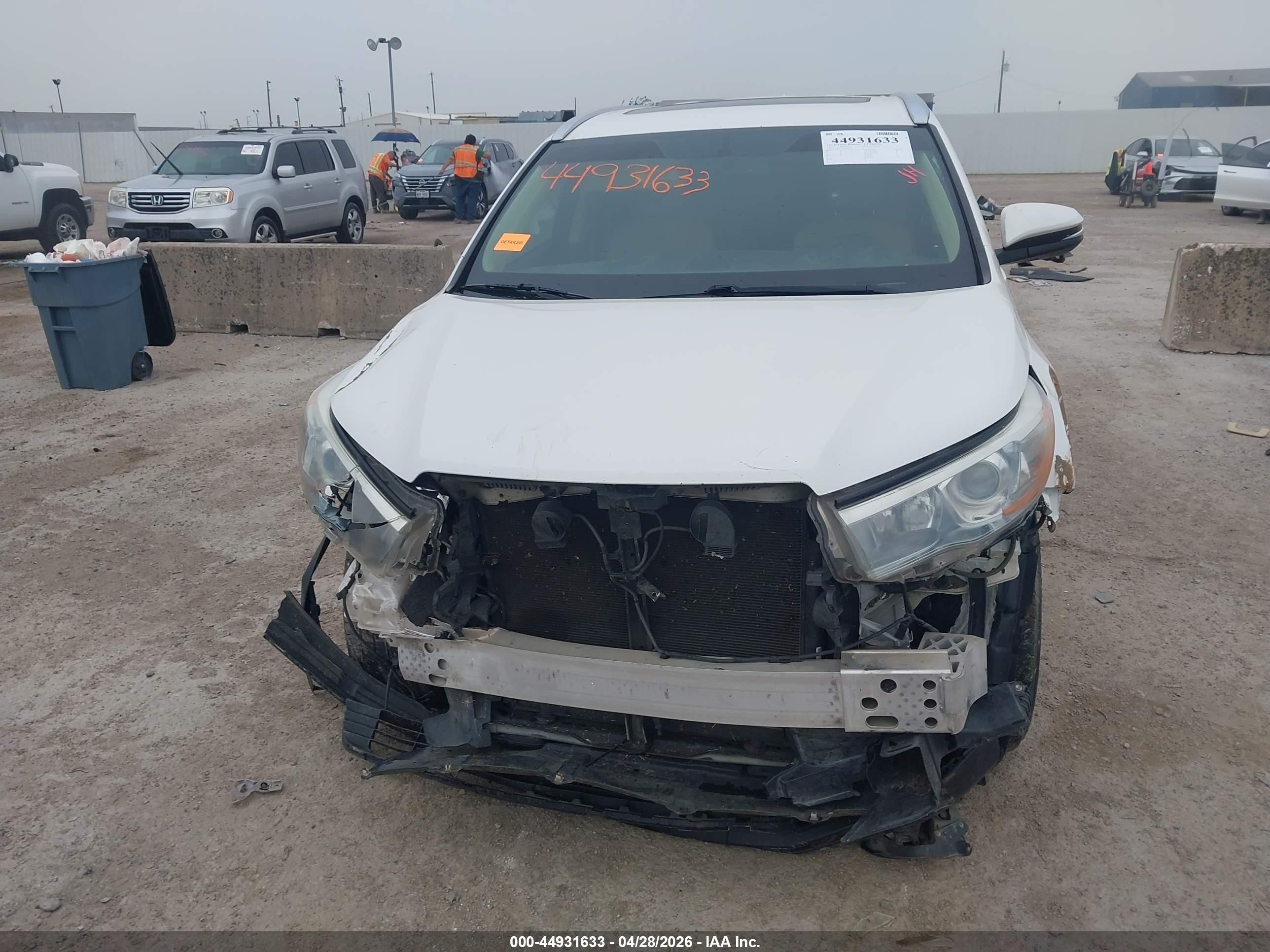2015 Toyota Highlander Limited V6 Белый vin: 5TDYKRFH3FS062223