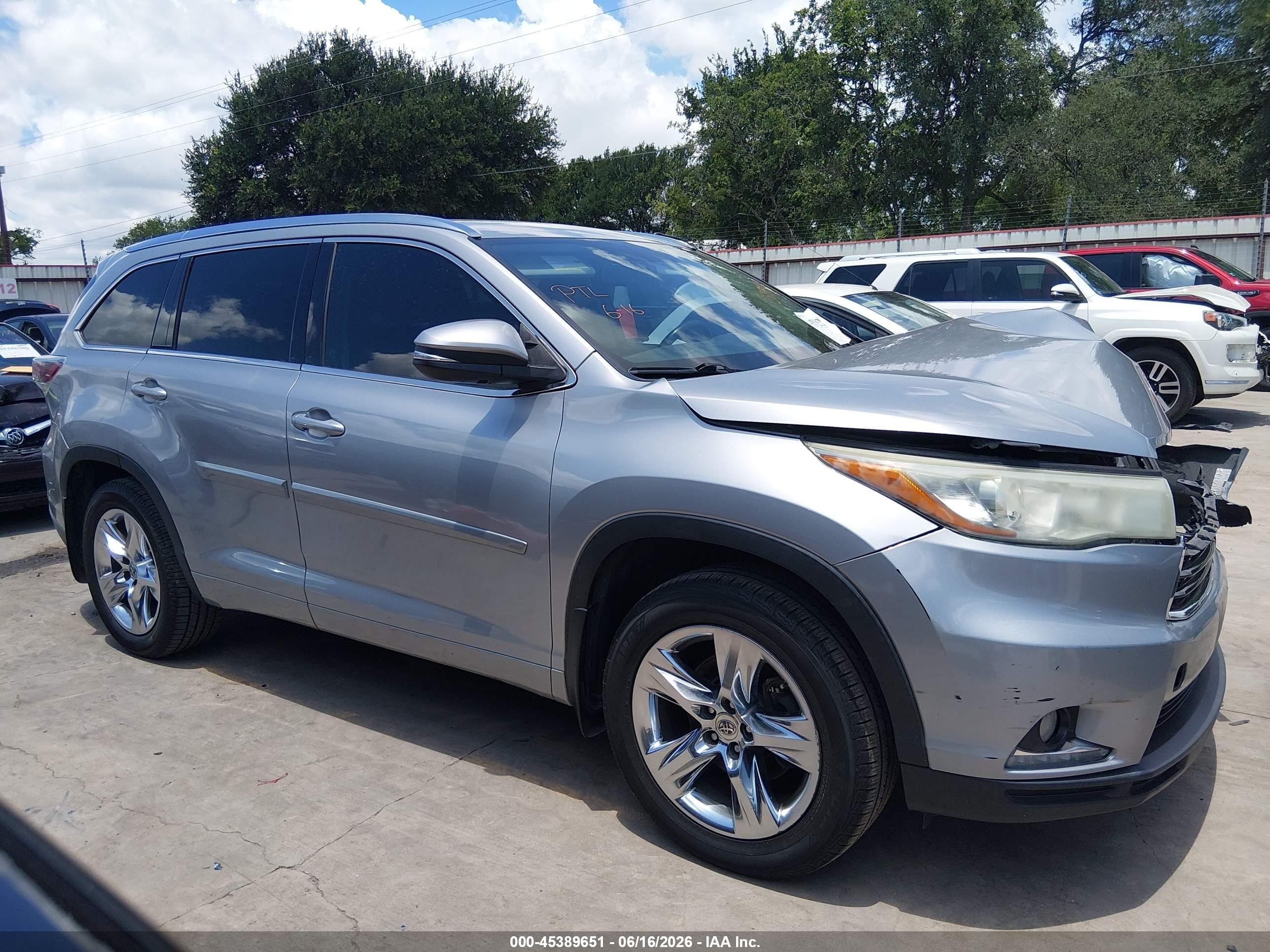 2015 Toyota Highlander Limited V6 Silver vin: 5TDYKRFH3FS067454