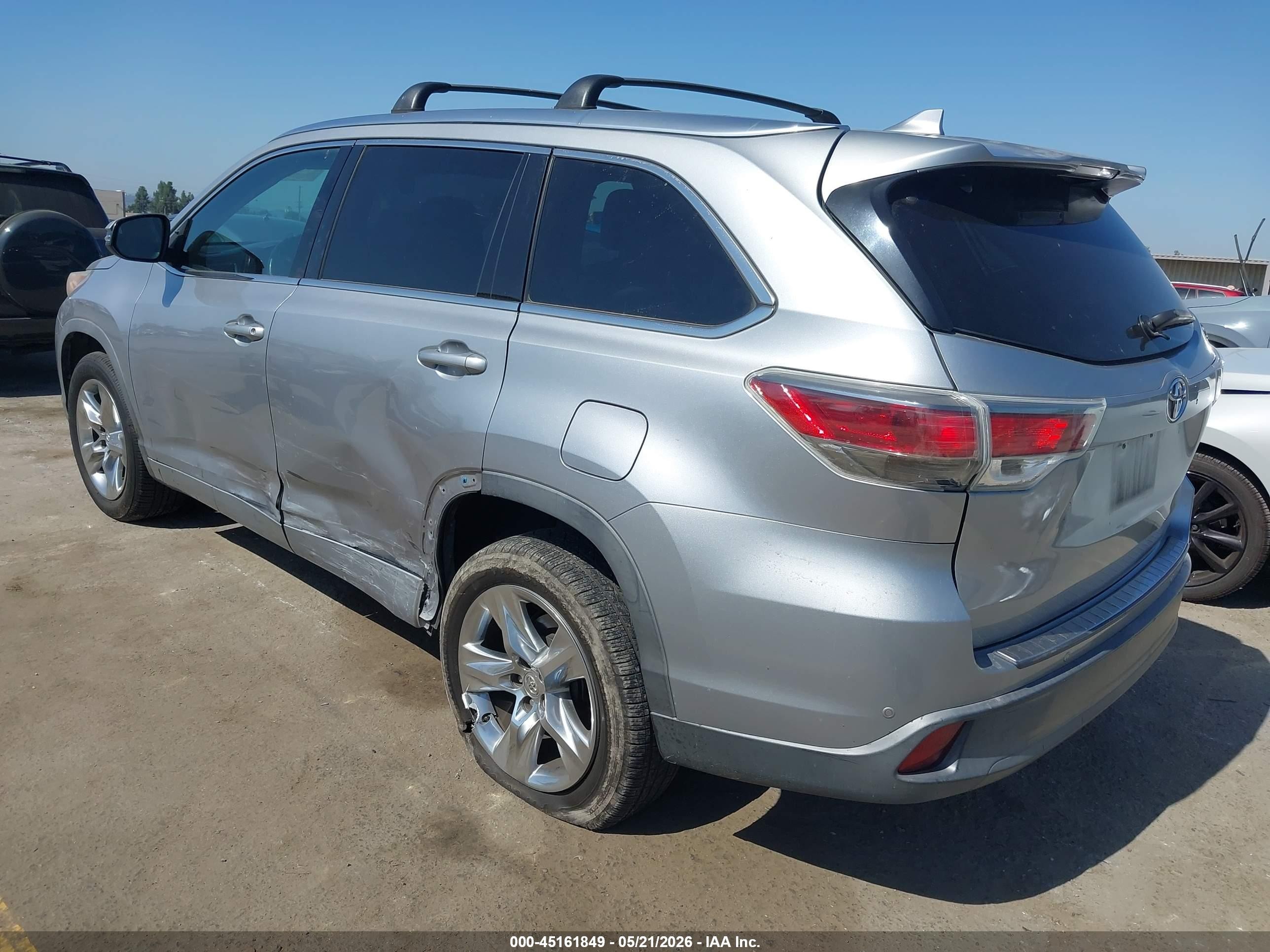 2015 Toyota Highlander Limited V6 Silver vin: 5TDYKRFH3FS079846