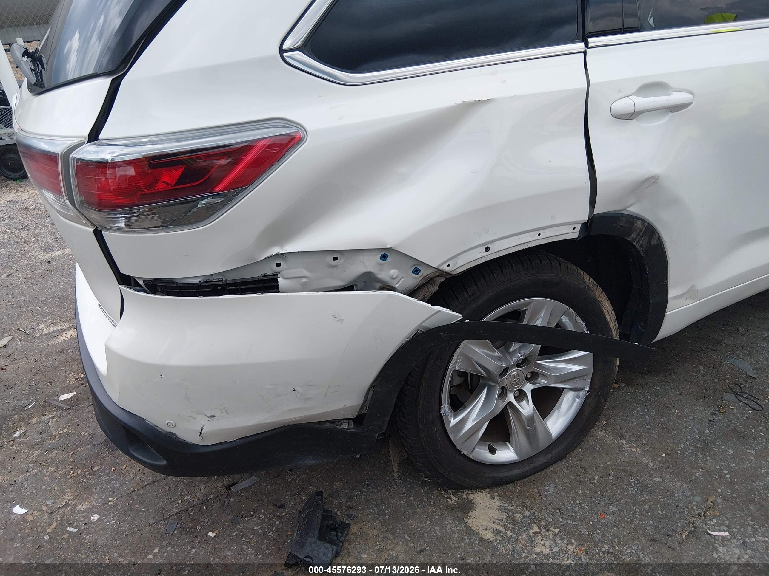 2014 Toyota Highlander Limited V6 Белый vin: 5TDYKRFH4ES029777