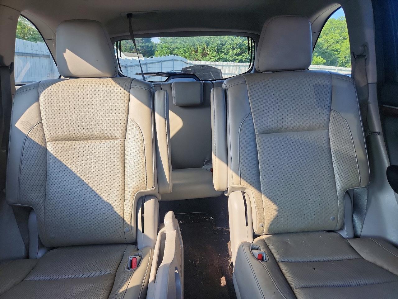 2015 Toyota Highlander Limited Blue vin: 5TDYKRFH4FS049383