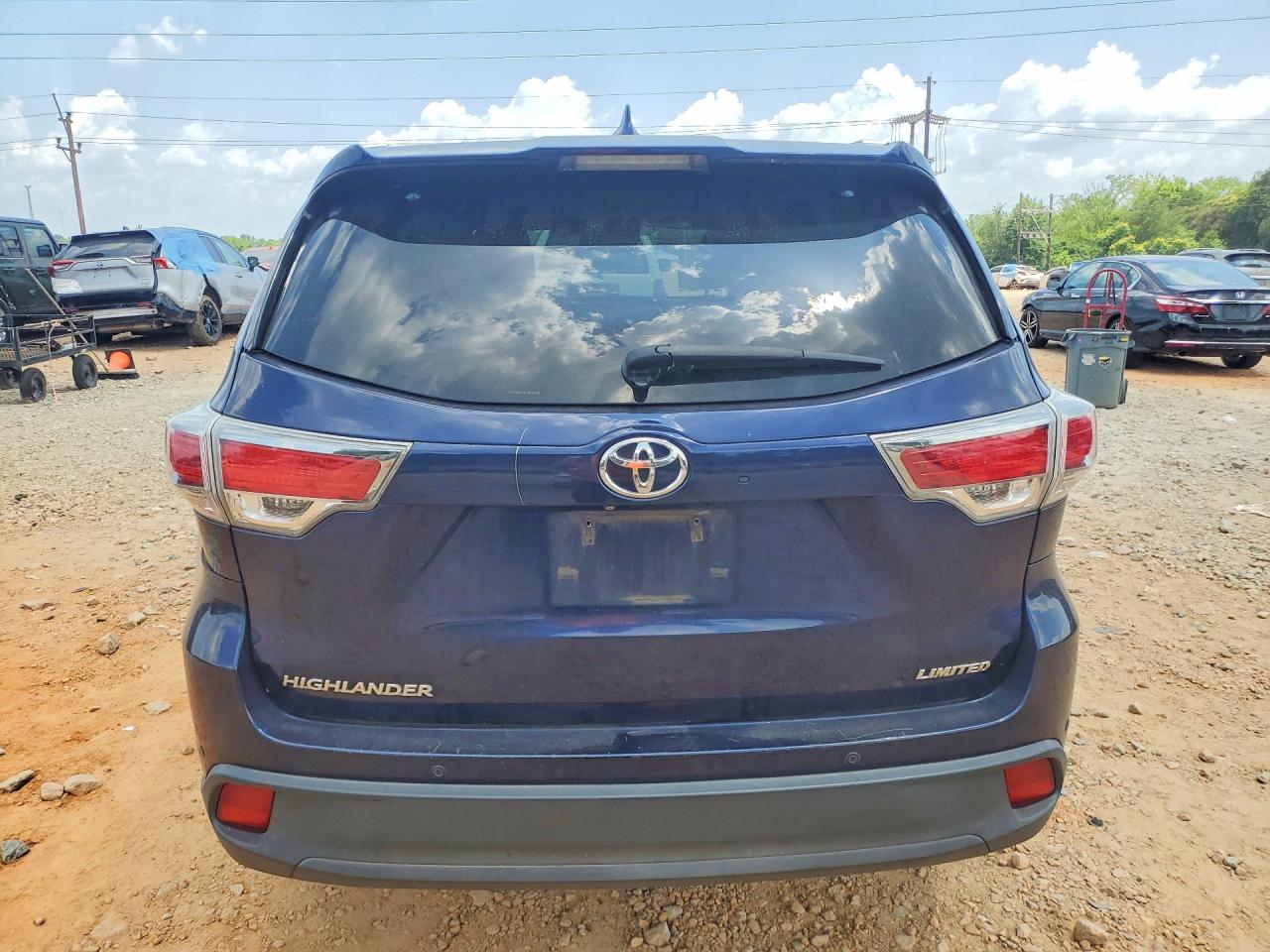 2015 Toyota Highlander Limited Platinum Blue vin: 5TDYKRFH4FS052798