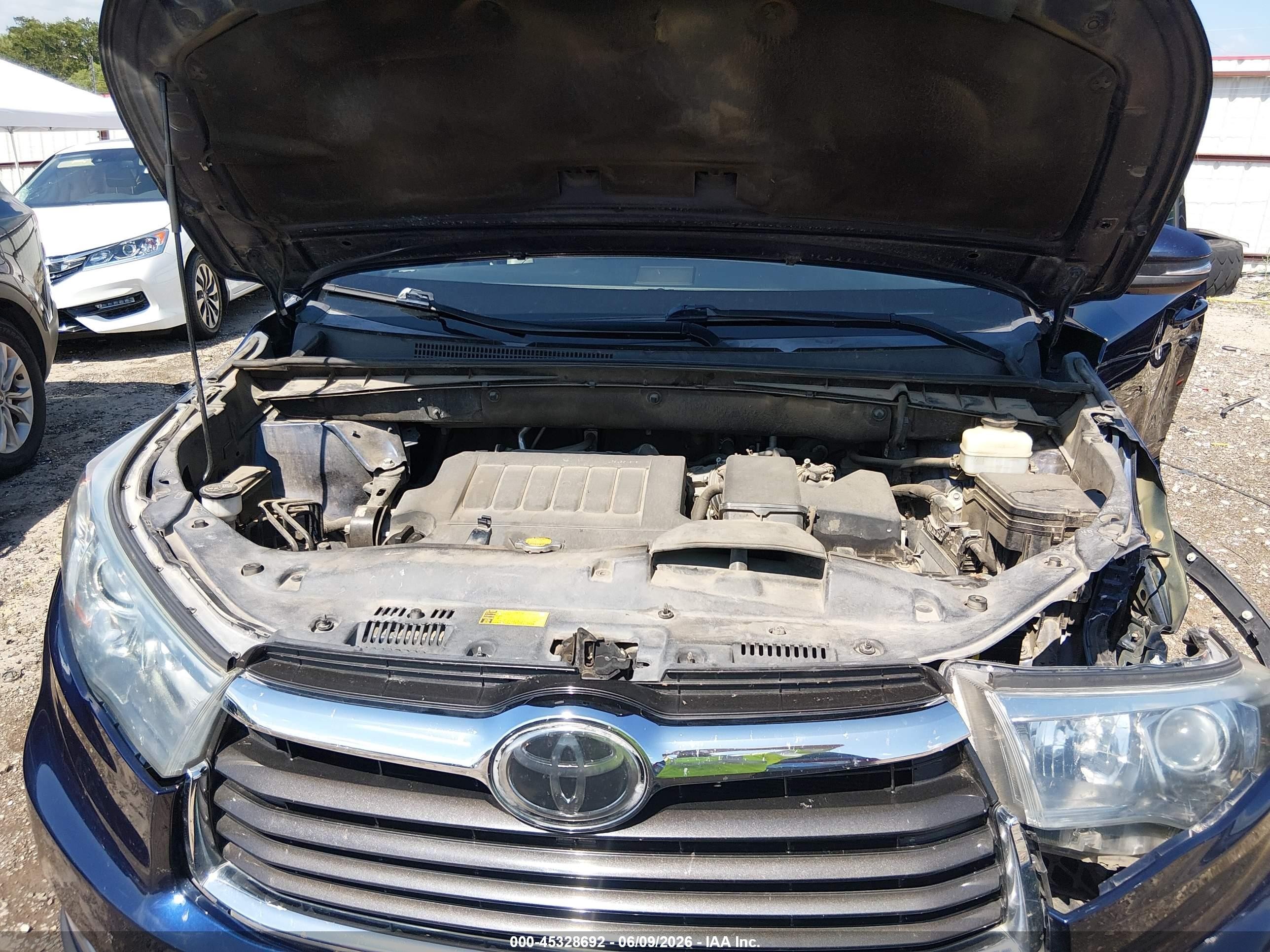 2015 Toyota Highlander Limited V6 Blue vin: 5TDYKRFH5FS040305