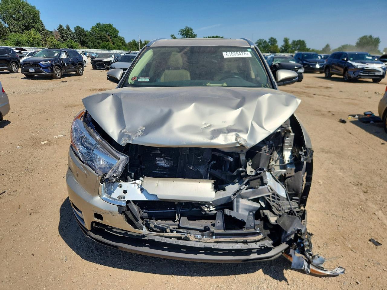 2015 Toyota Highlander Limited Silver vin: 5TDYKRFH5FS046086