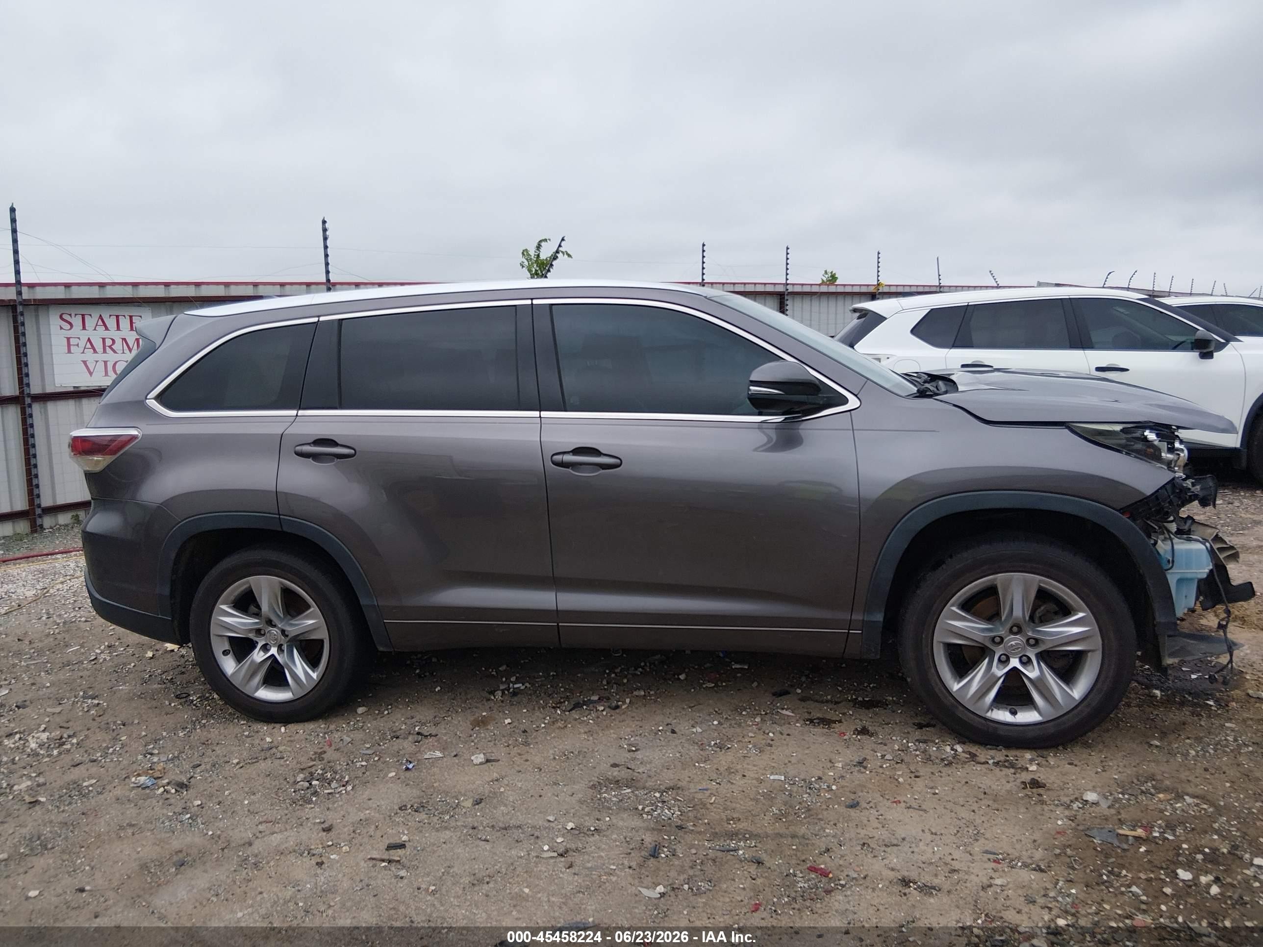 2015 Toyota Highlander Limited V6 Gray vin: 5TDYKRFH5FS112491