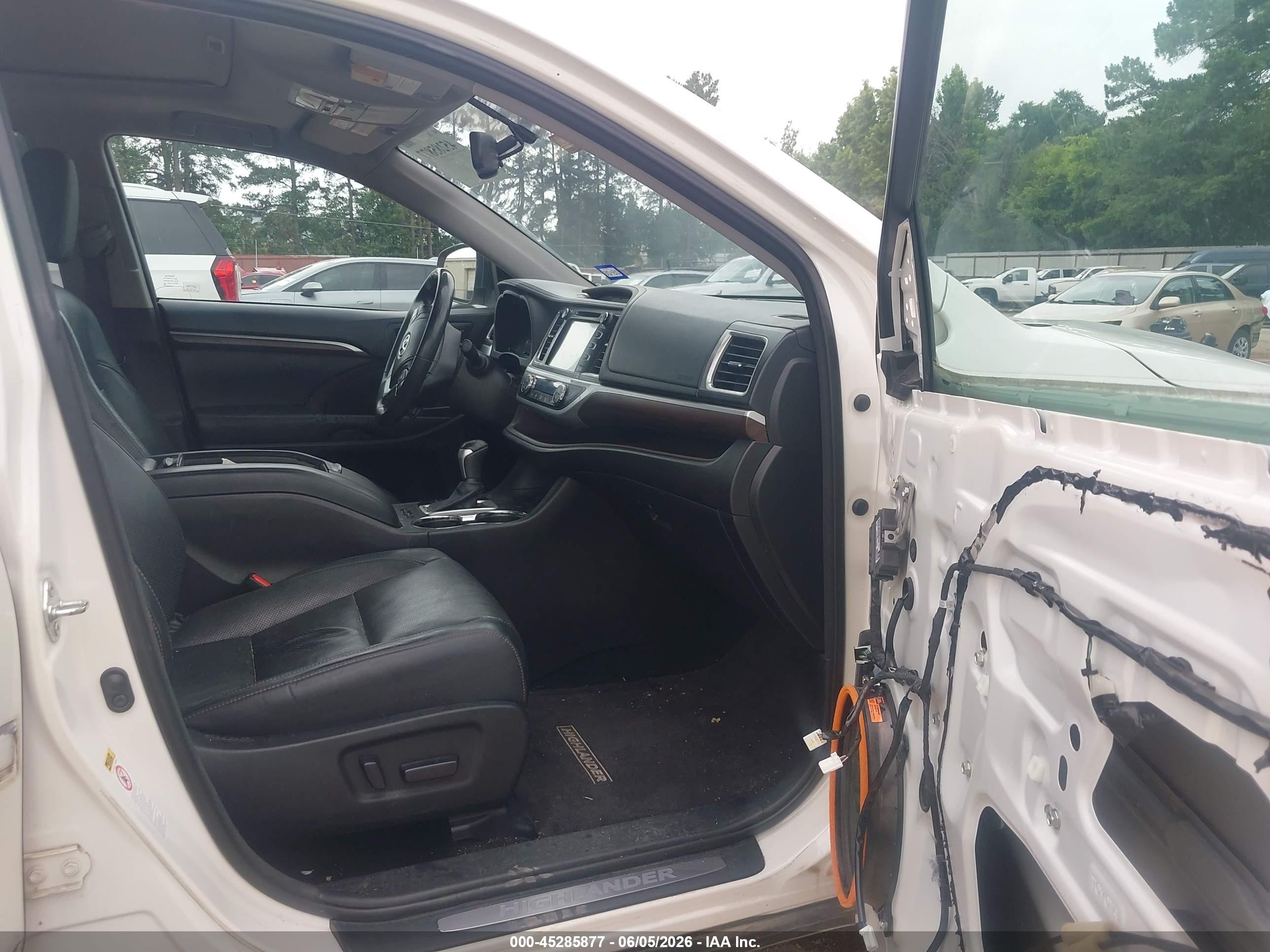 2014 Toyota Highlander Limited V6 Белый vin: 5TDYKRFH6ES007649