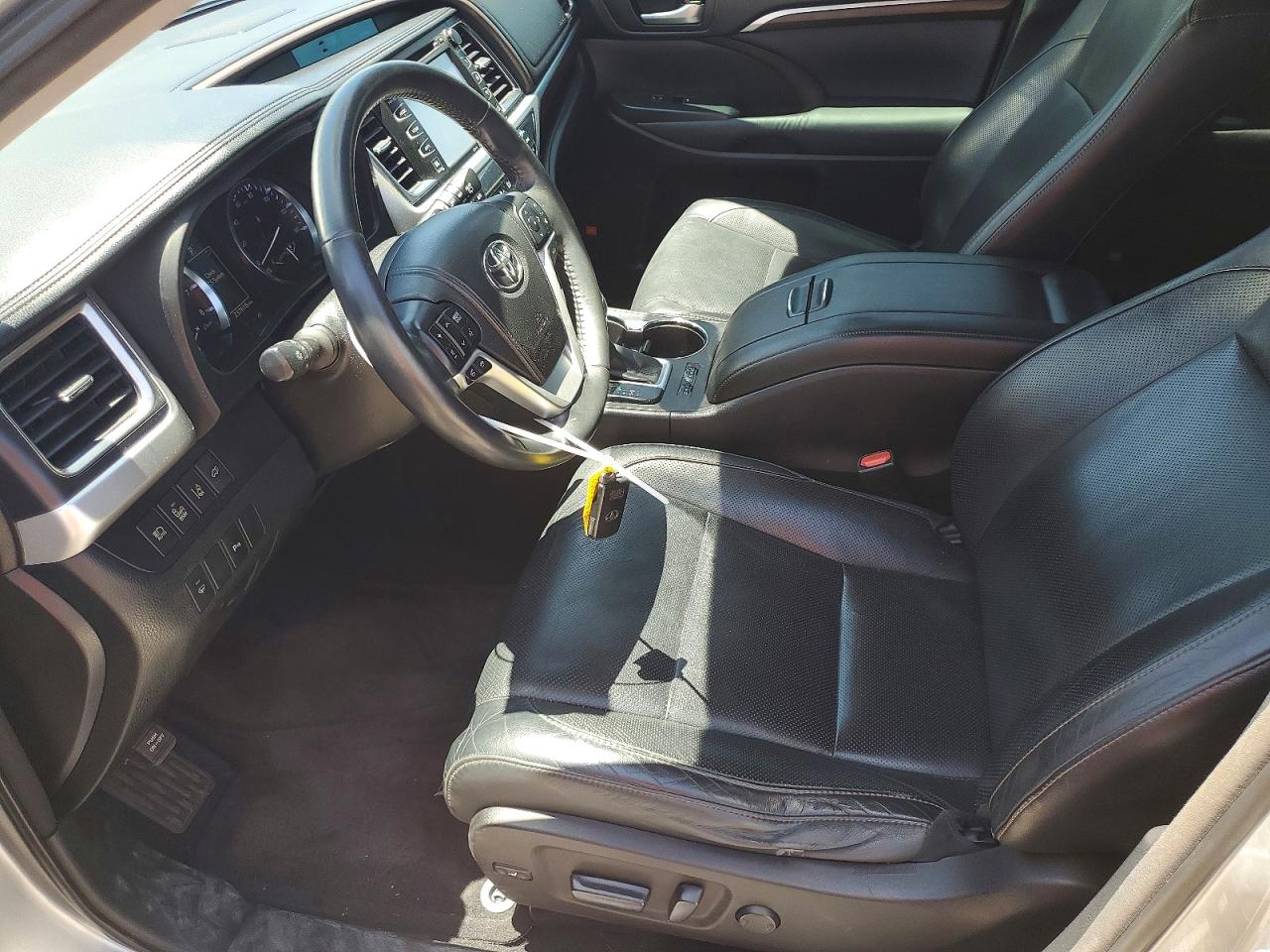 2014 Toyota Highlander Limited Серебряный vin: 5TDYKRFH6ES012155