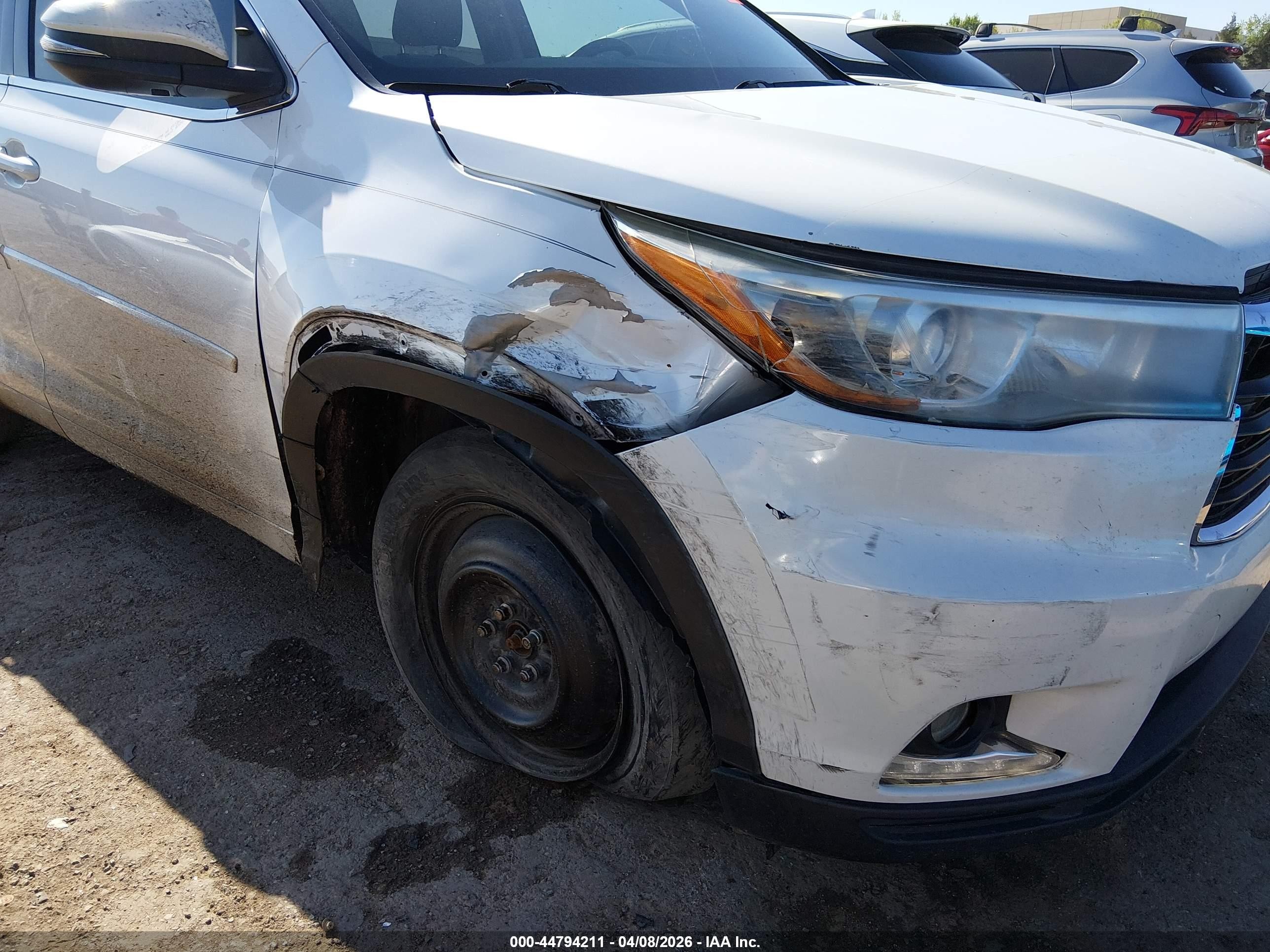 2015 Toyota Highlander Limited V6 White vin: 5TDYKRFH6FS088010