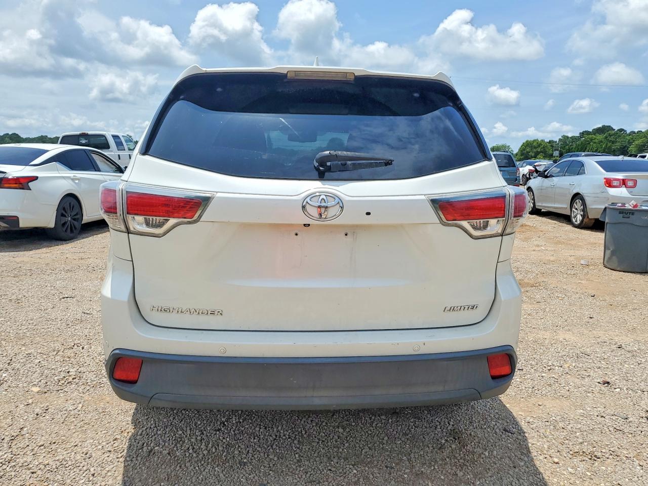2015 Toyota Highlander Hybrid Xle White vin: 5TDYKRFH7FS046543