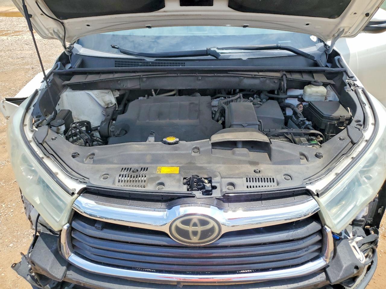2015 Toyota Highlander Hybrid Xle White vin: 5TDYKRFH7FS046543